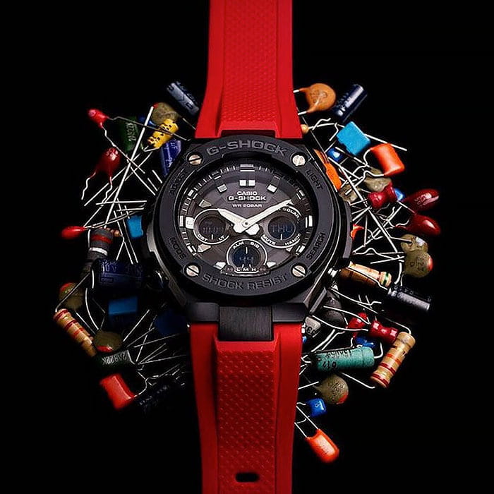 Оригинальные часы Casio Casio G-Shock GST-W300G-1A4 электронные калибр механизма  общий вид