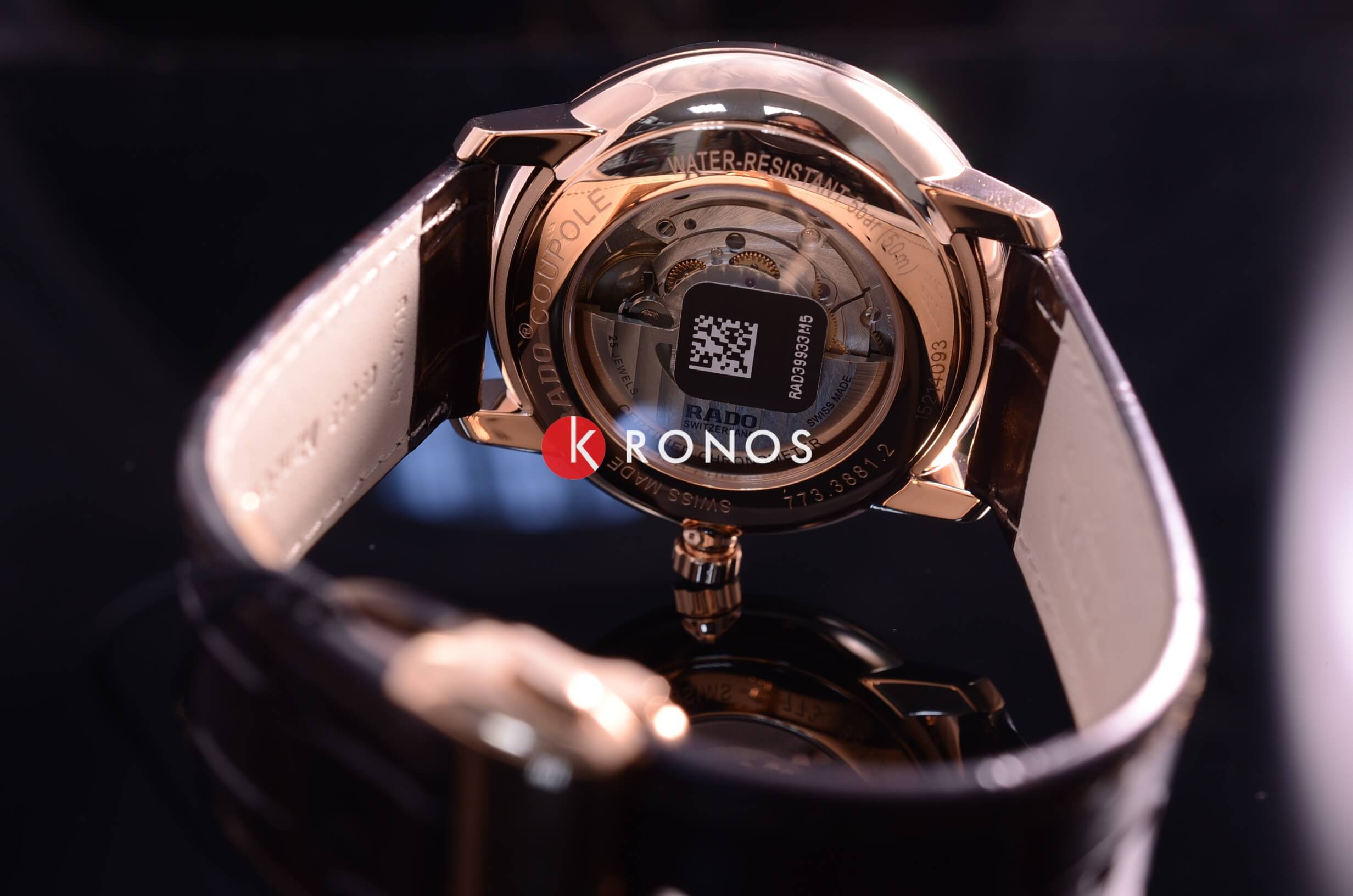 Rado R22881165 мужские часы застежка крупным планом