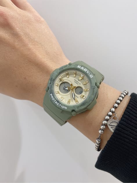 Casio BGA-275M-3A женские часы застежка крупным планом