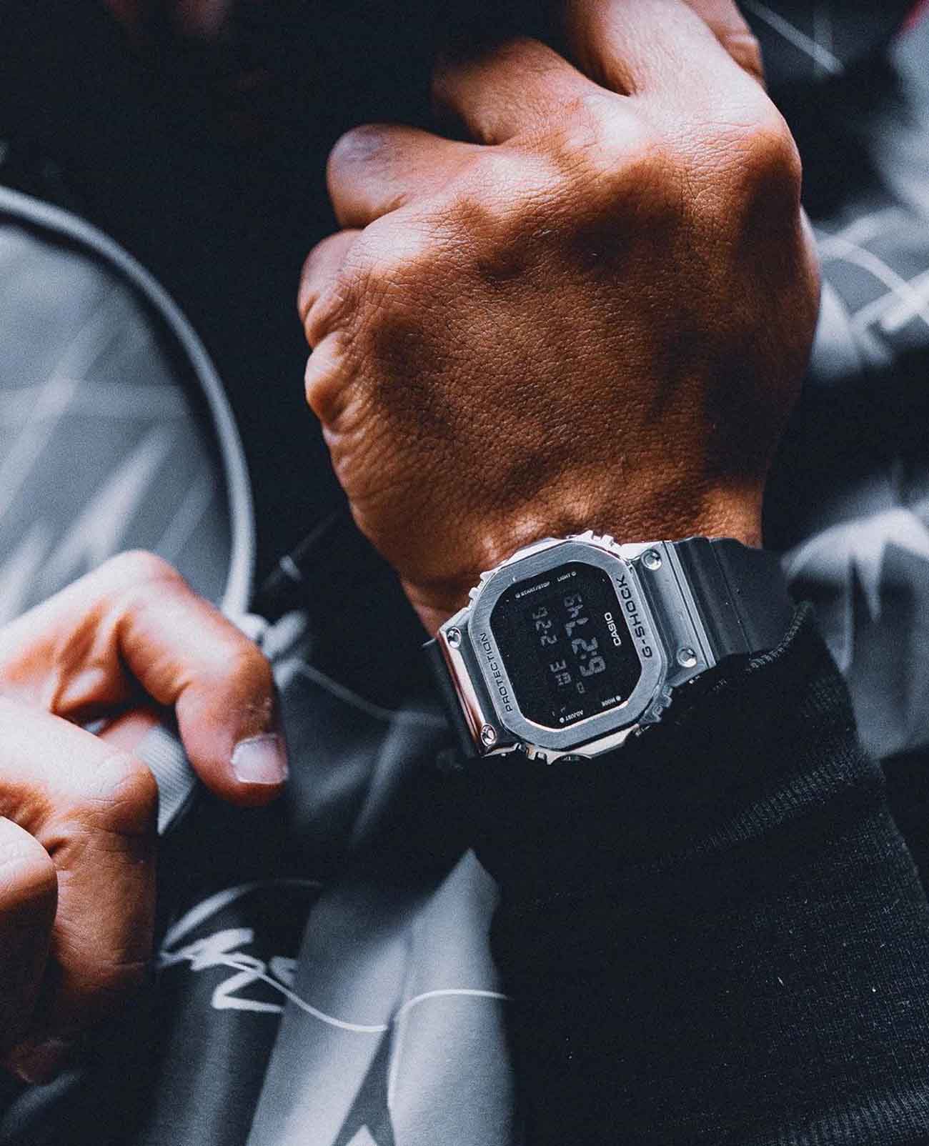 Casio Casio G-Shock GM-5600U-1DR GM-5600U-1 оригинальные мужские часы в комплекте с коробкой