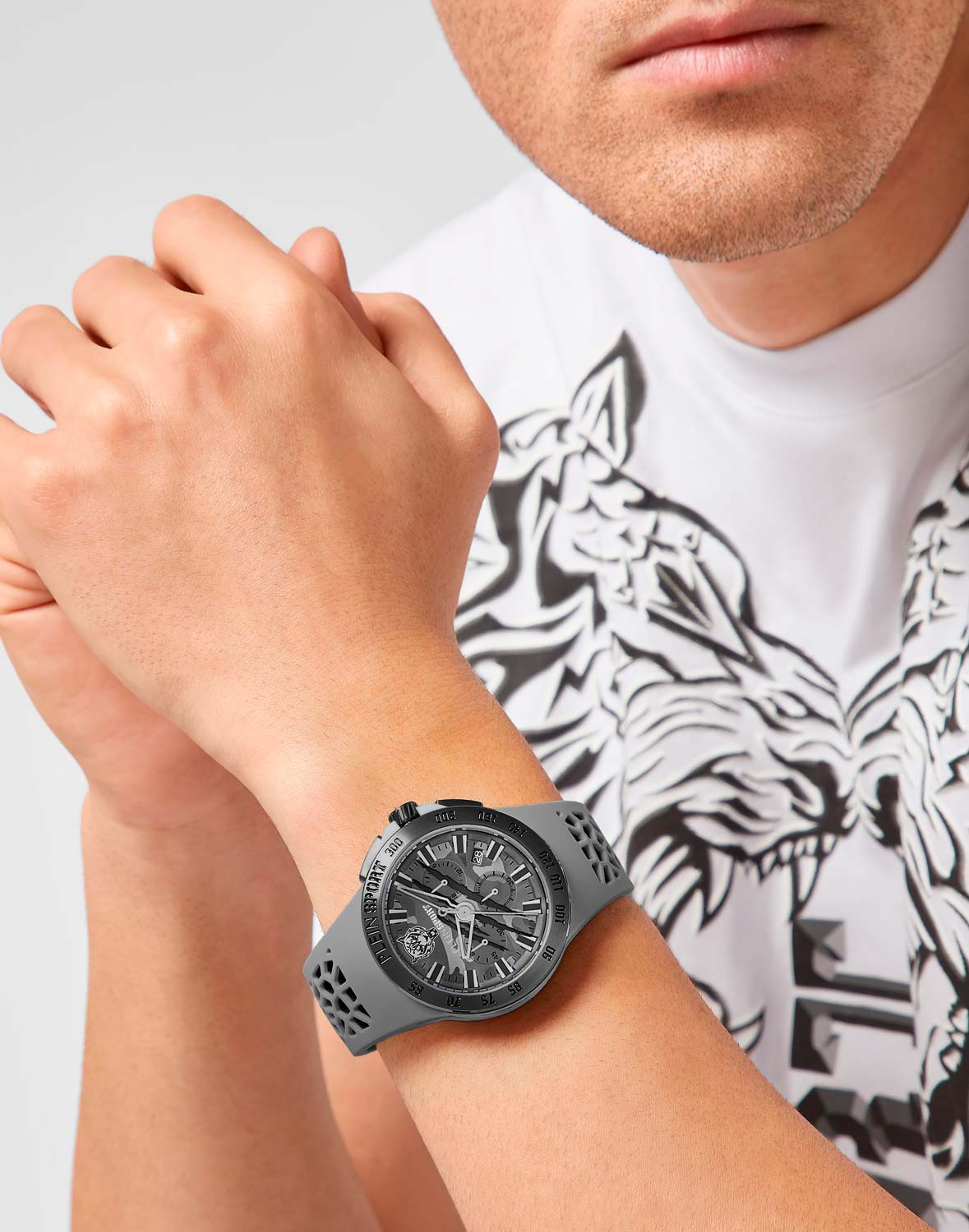 Plein Sport Plein Sport Thunderstorn Chrono PSABA0523 , наручные мужские часы фото под углом