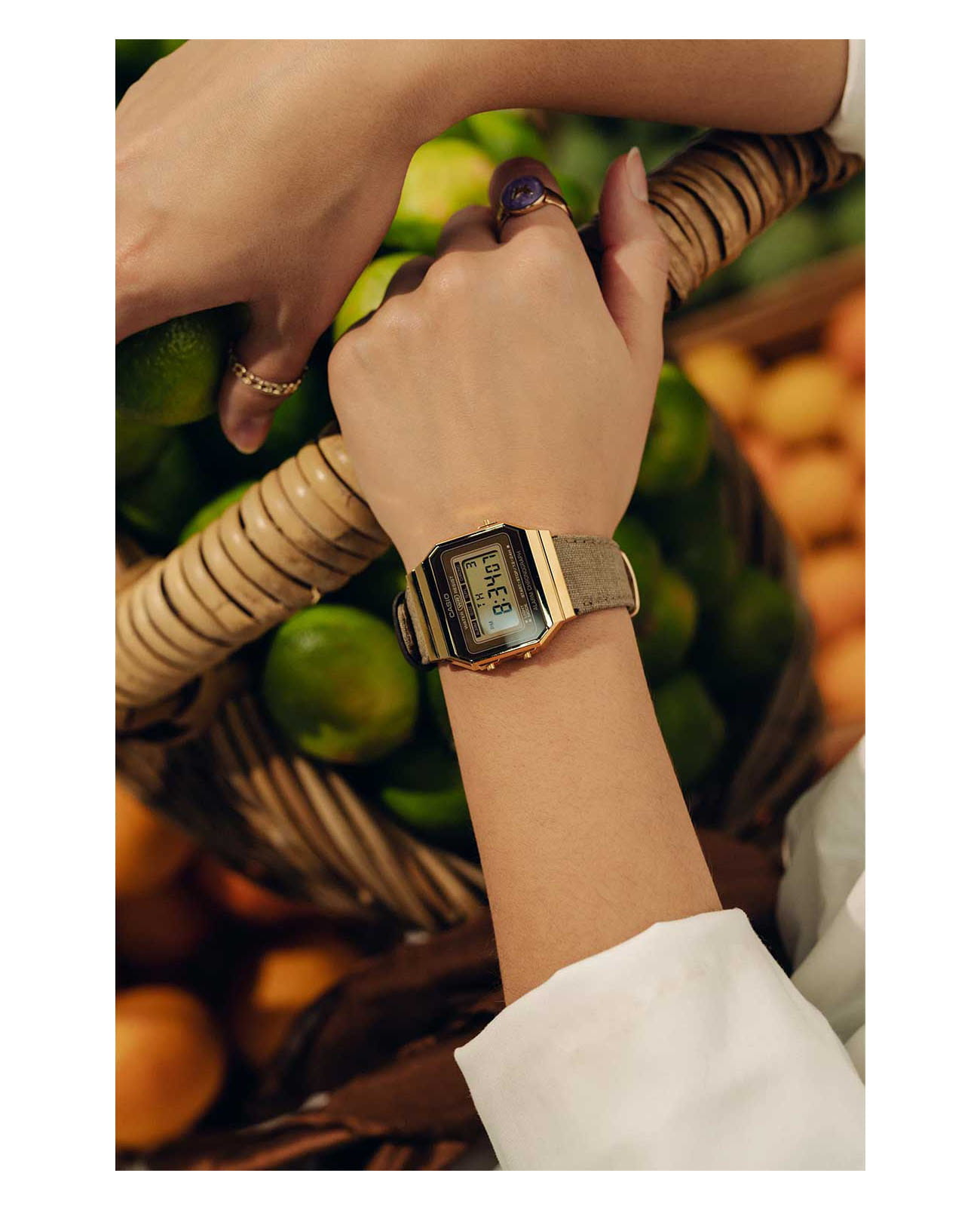 Casio Casio Vintage A700WEGL-5AEF женские часы  циферблат на запястье