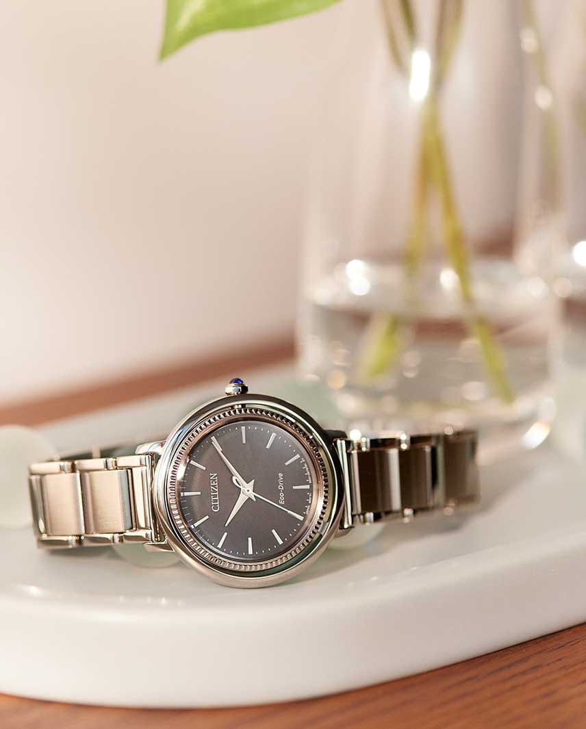 Citizen Citizen Citizen L EM1100-84H женские часы перламутровый циферблат на запястье