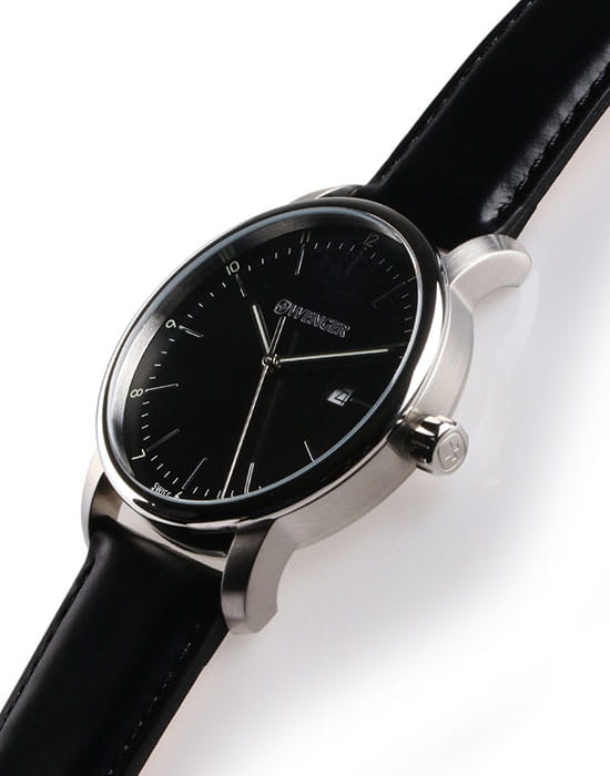 Wenger 01.1741.110 , наручные мужские часы фото под углом