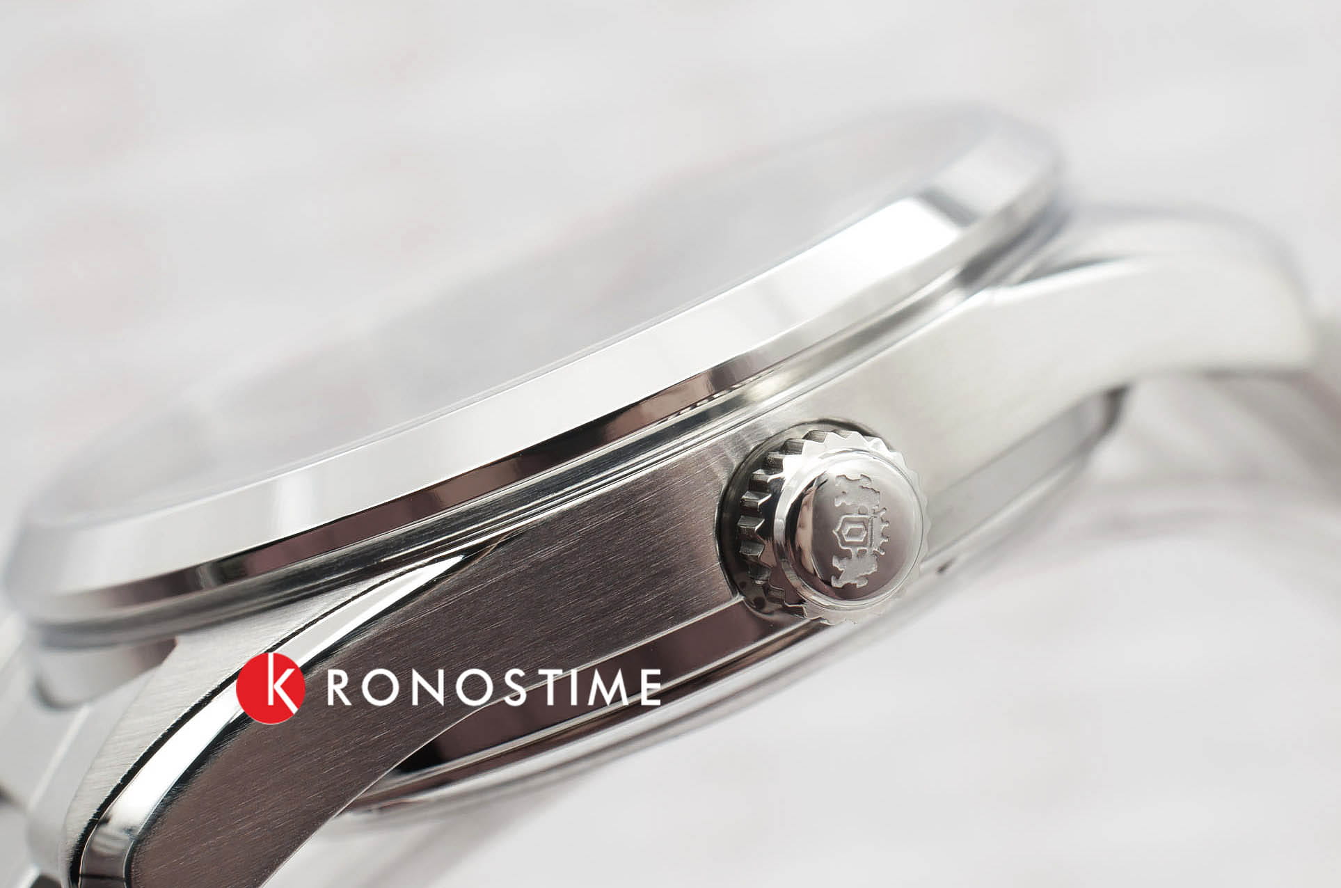 Orient Orient Sun & Moon RA-AK0308L (RN-AK0308L)  — детали корпуса и нержавеющая сталь