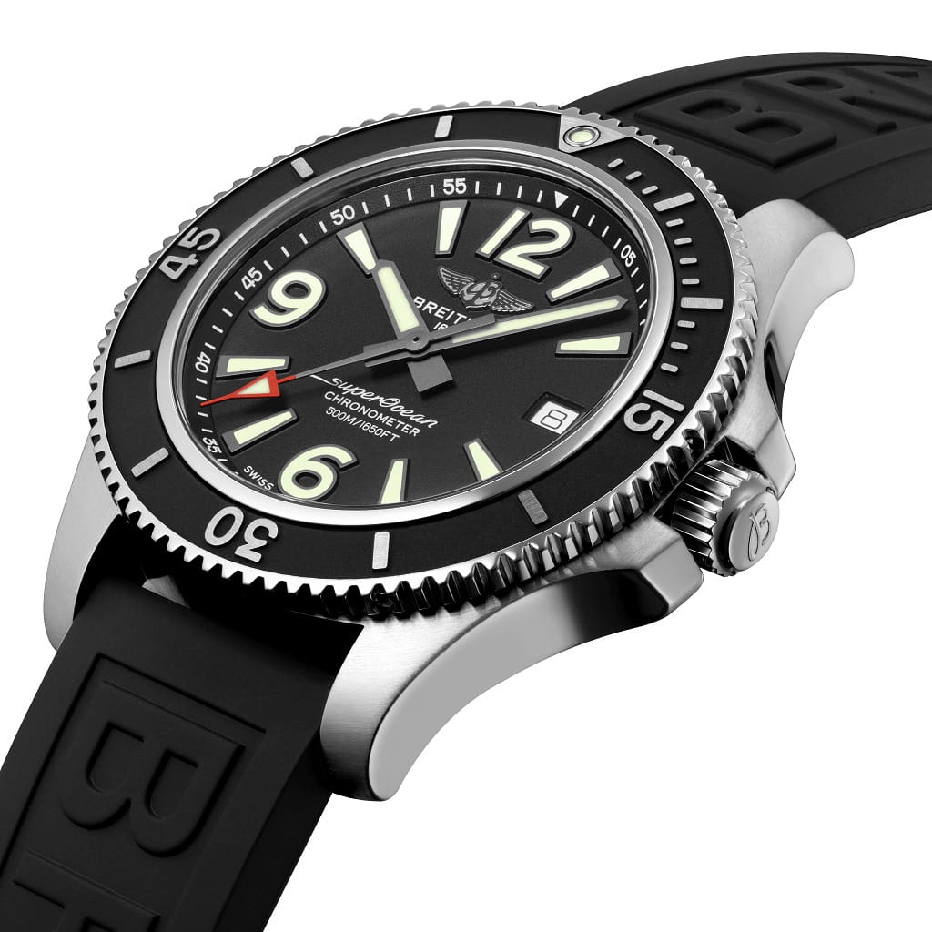 Breitling Breitling Superocean Automatic 42 A17366021B1S2 , наручные мужские часы фото под углом