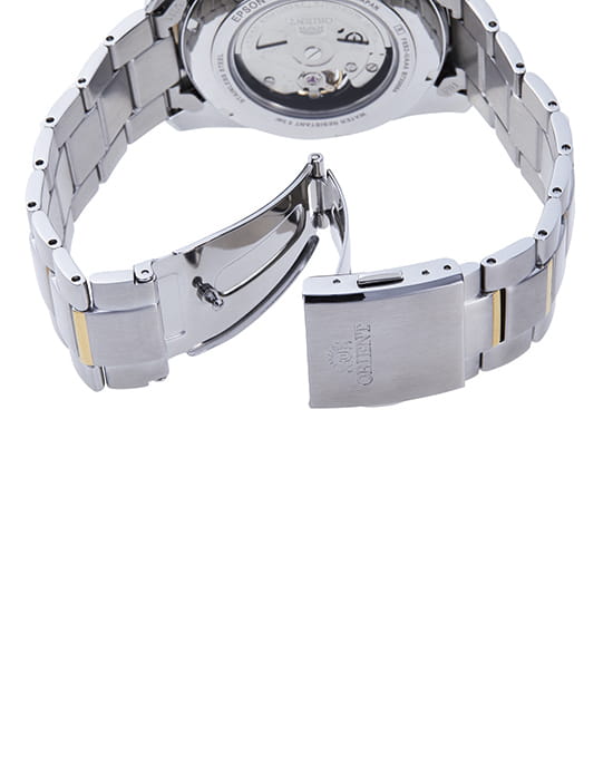 Orient RA-AR0001S мужские часы застежка крупным планом