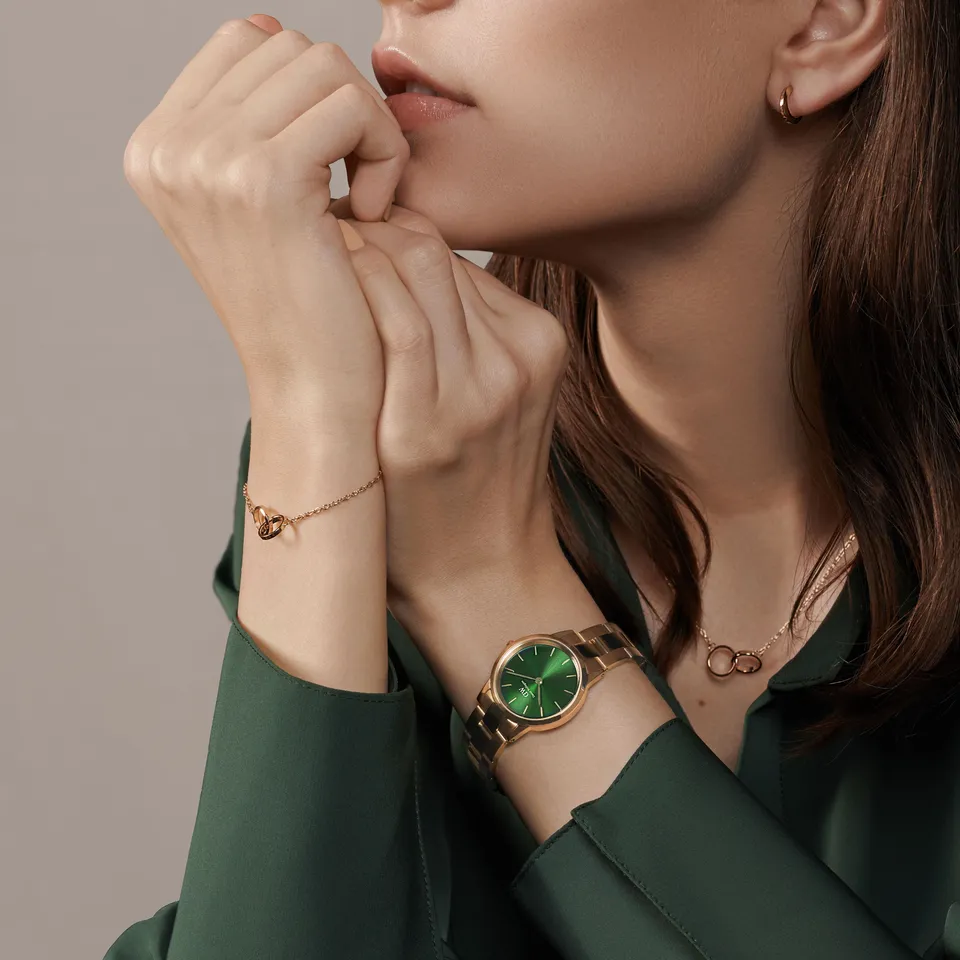 Оригинальные часы Daniel Wellington Daniel Wellington Iconic Link Emerald DW00100421 кварцевые калибр механизма  общий вид