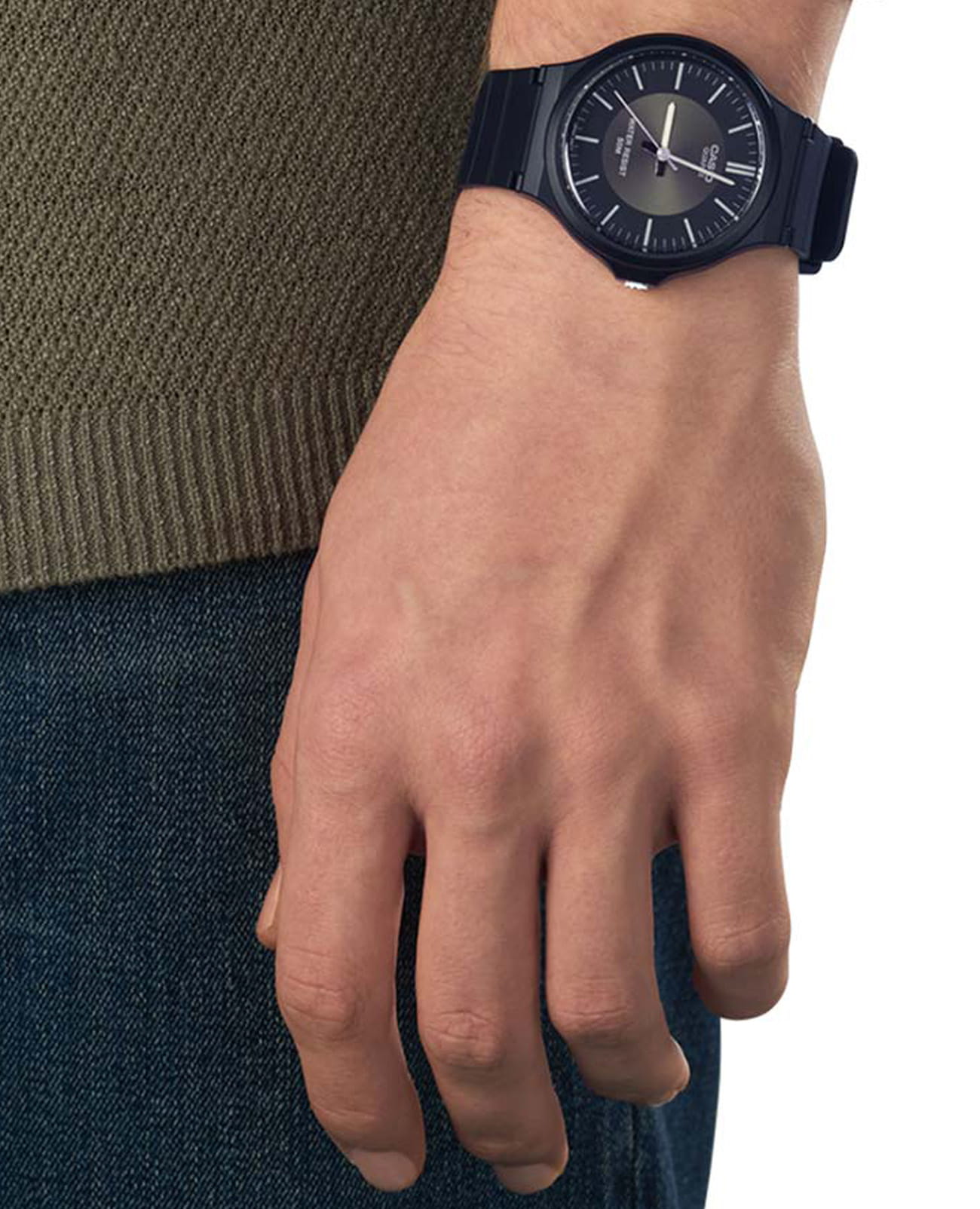 Casio Casio Collection MW-240-1E3 , наручные мужские часы фото под углом