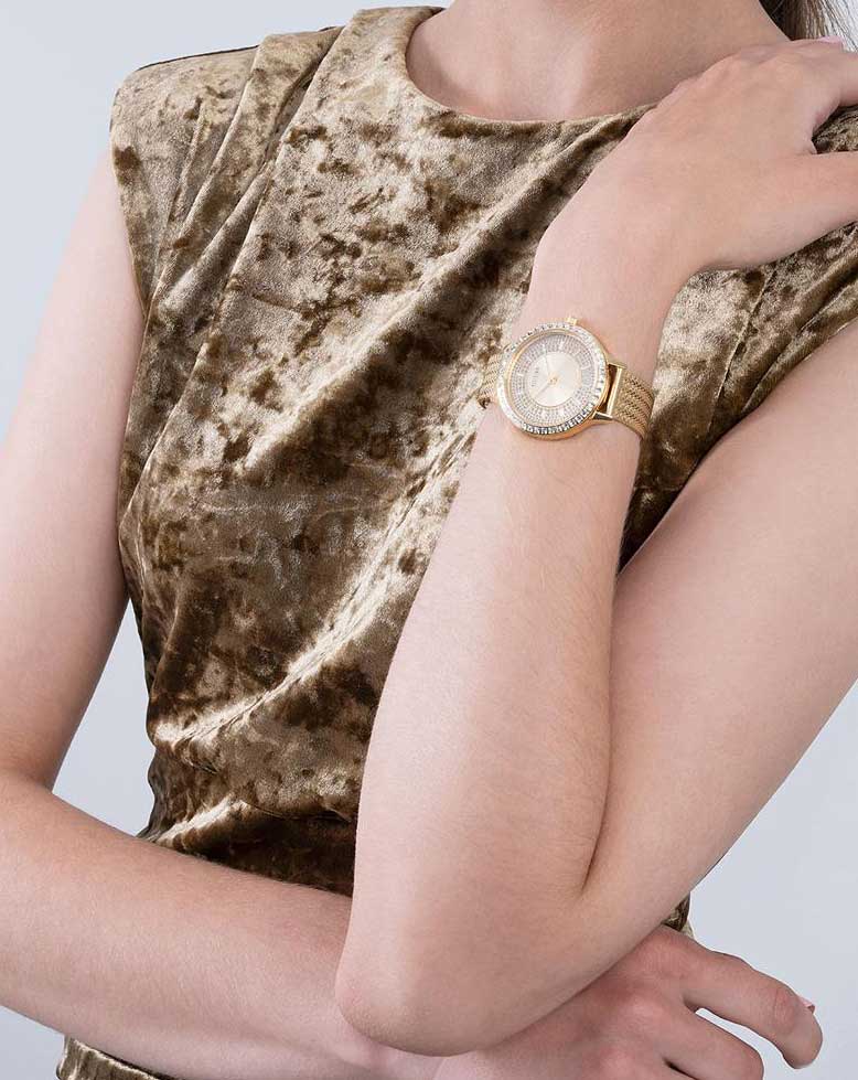 Guess Guess Dress Steel GW0402L2  - задняя крышка металл сталь корпуса, сша часы