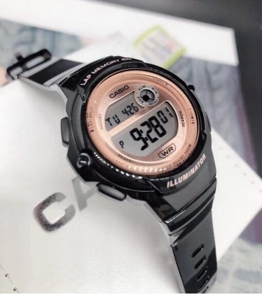 Casio Casio Collection LWS-1200H-1AVDF (LWS-1200H-1A), collection япония мужские часы на браслете полимер боковой вид