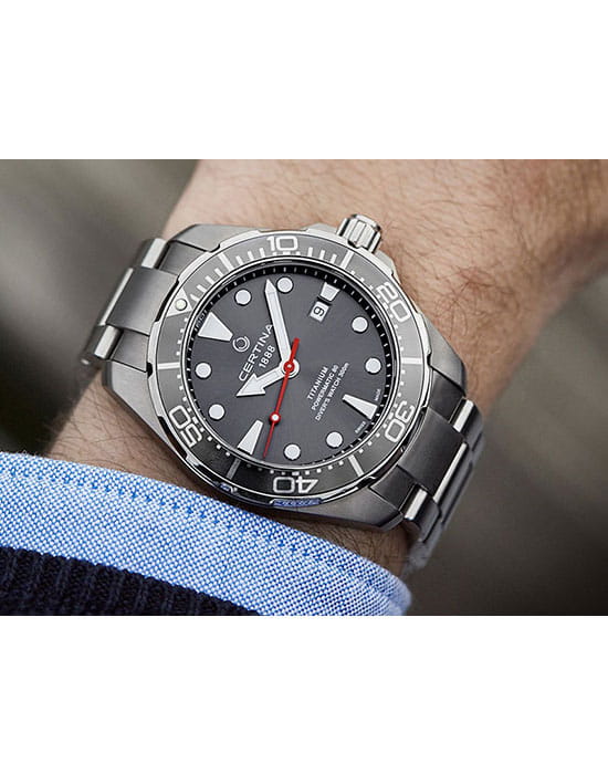 Certina Certina DS Action Diver Powermatic 80 C032.407.44.081.00 DS Action - задняя крышка титан металл корпуса, швейцария часы