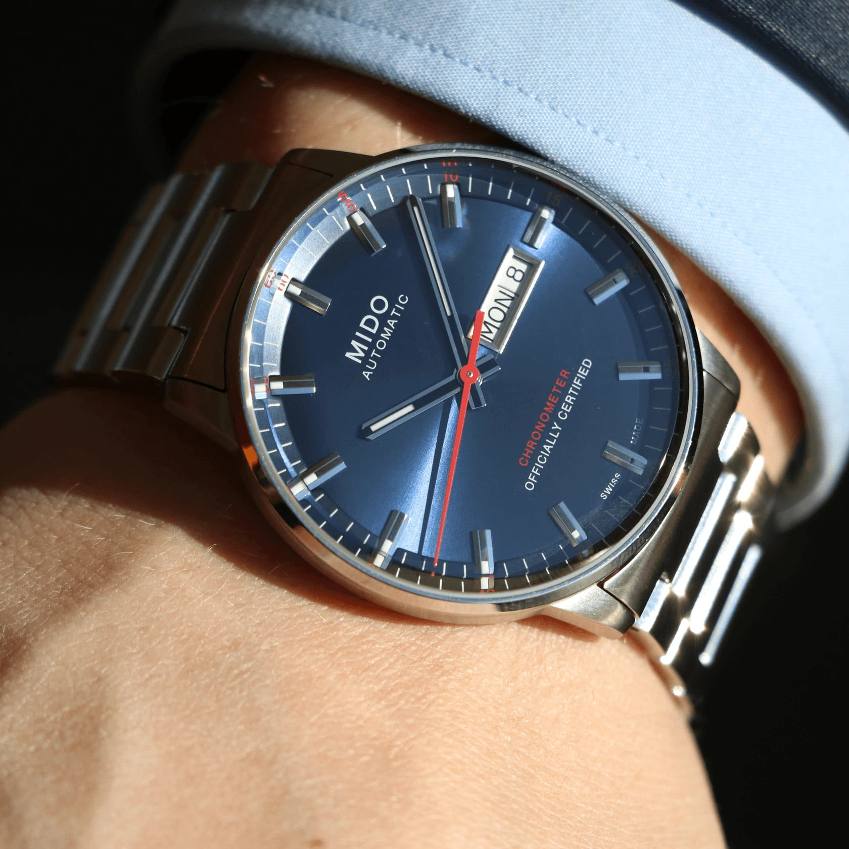 Mido Mido Commander Chronometer M021.431.11.041.00 мужские часы синий циферблат на запястье