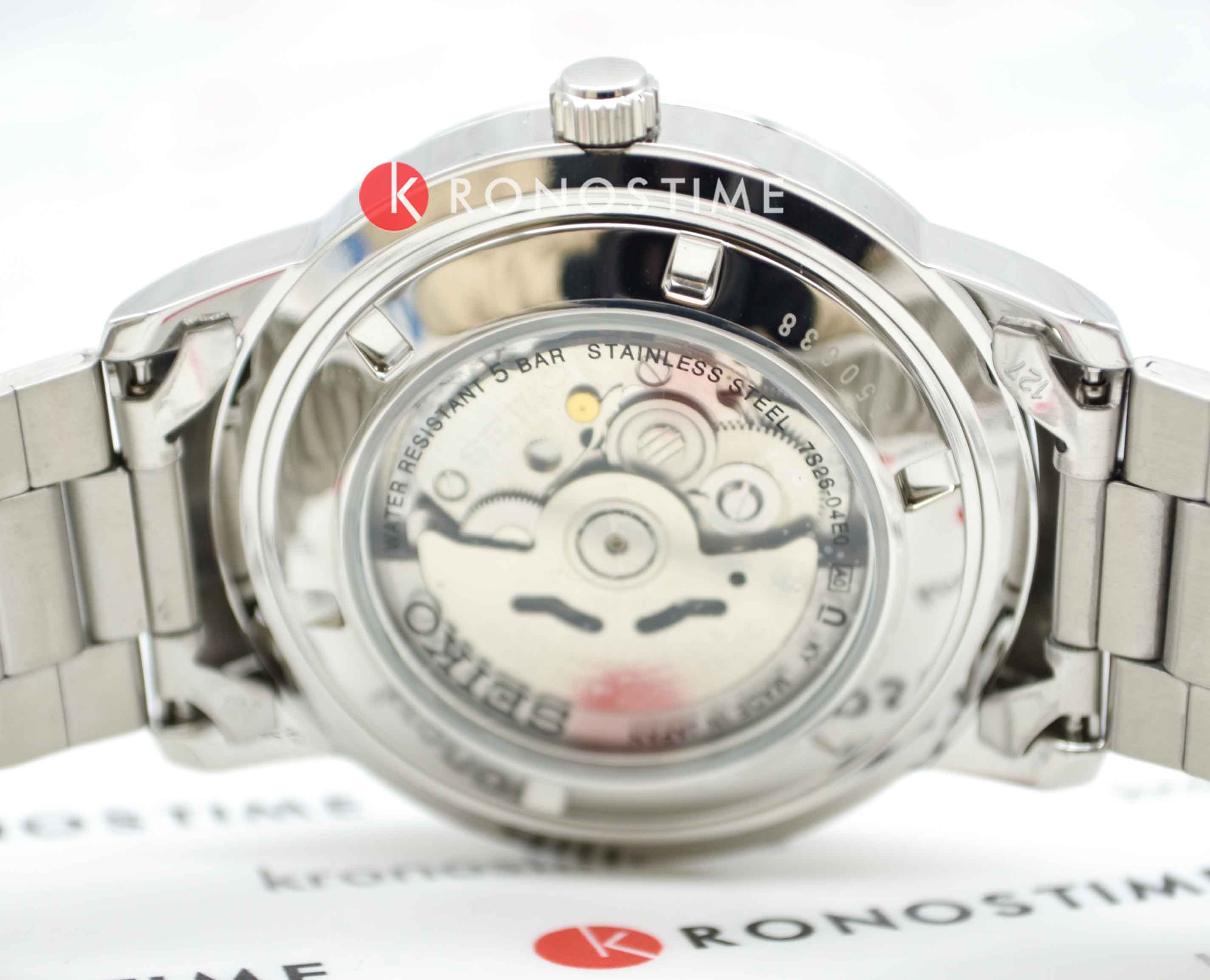 Seiko Seiko 5 Regular SNKN55J1 механические мужские часы часы крупный план черный циферблата