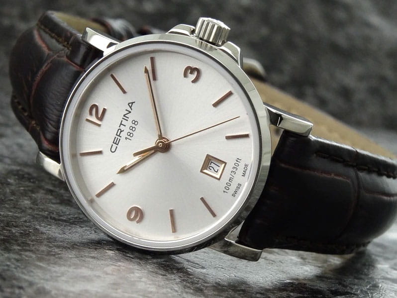 Certina Certina DS Caimano C017.210.16.037.01 DS Caimano — детали корпуса и кожаный