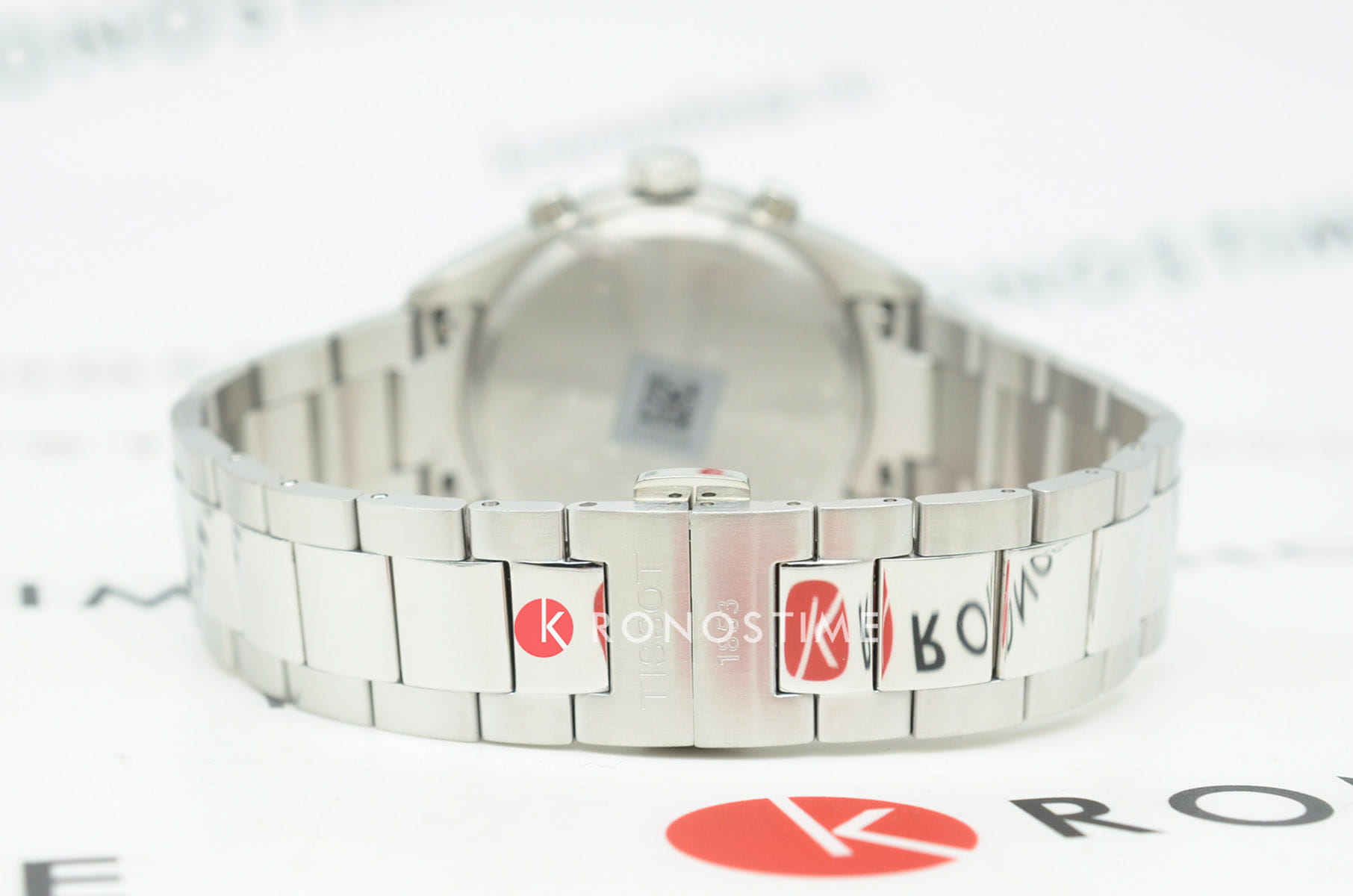 Tissot Tissot PR 100 Chronograph T150.417.11.091.00 кварцевые мужские часы часы крупный план зеленый циферблата