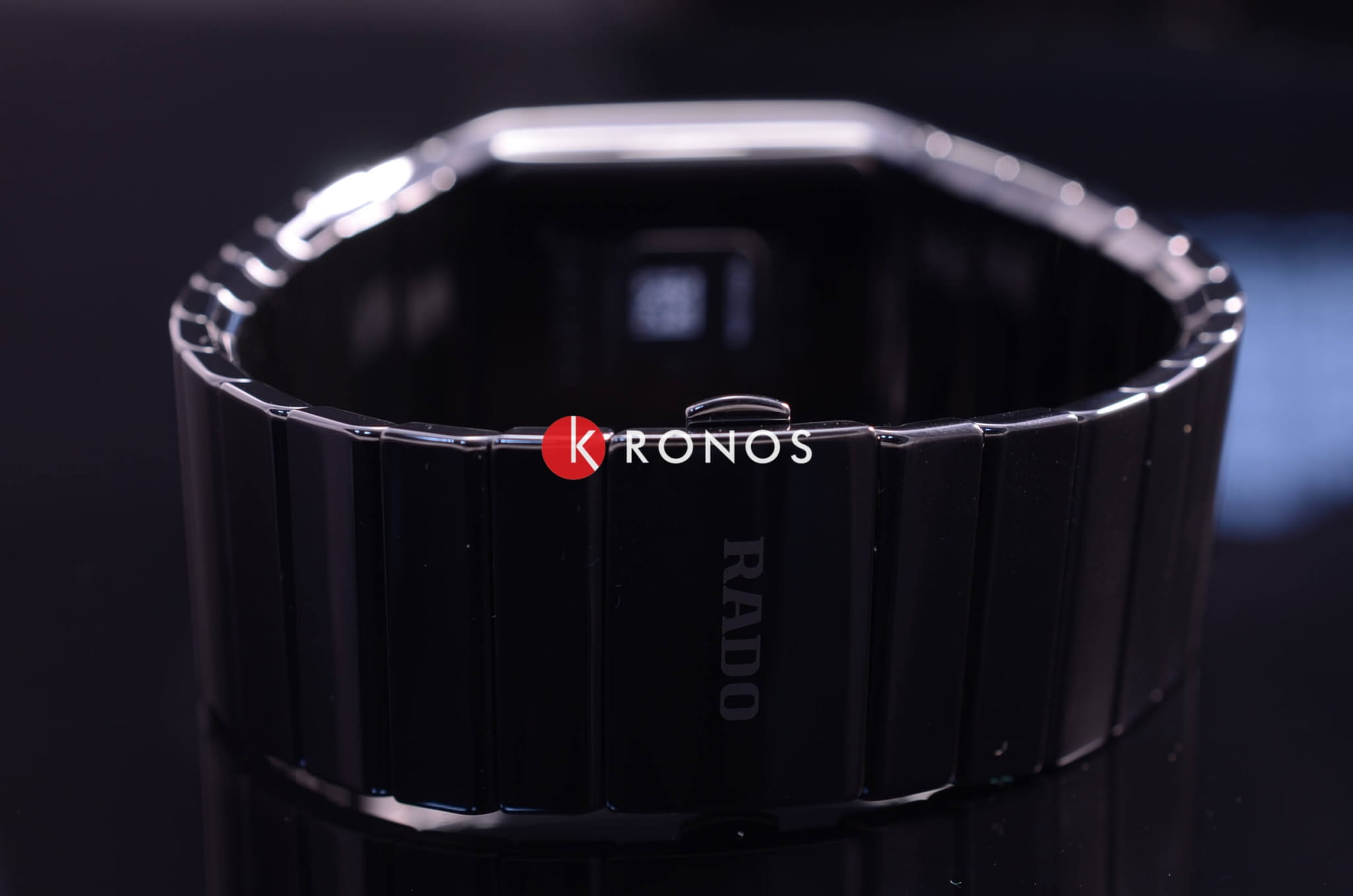 Rado R21700172 мужские часы застежка крупным планом