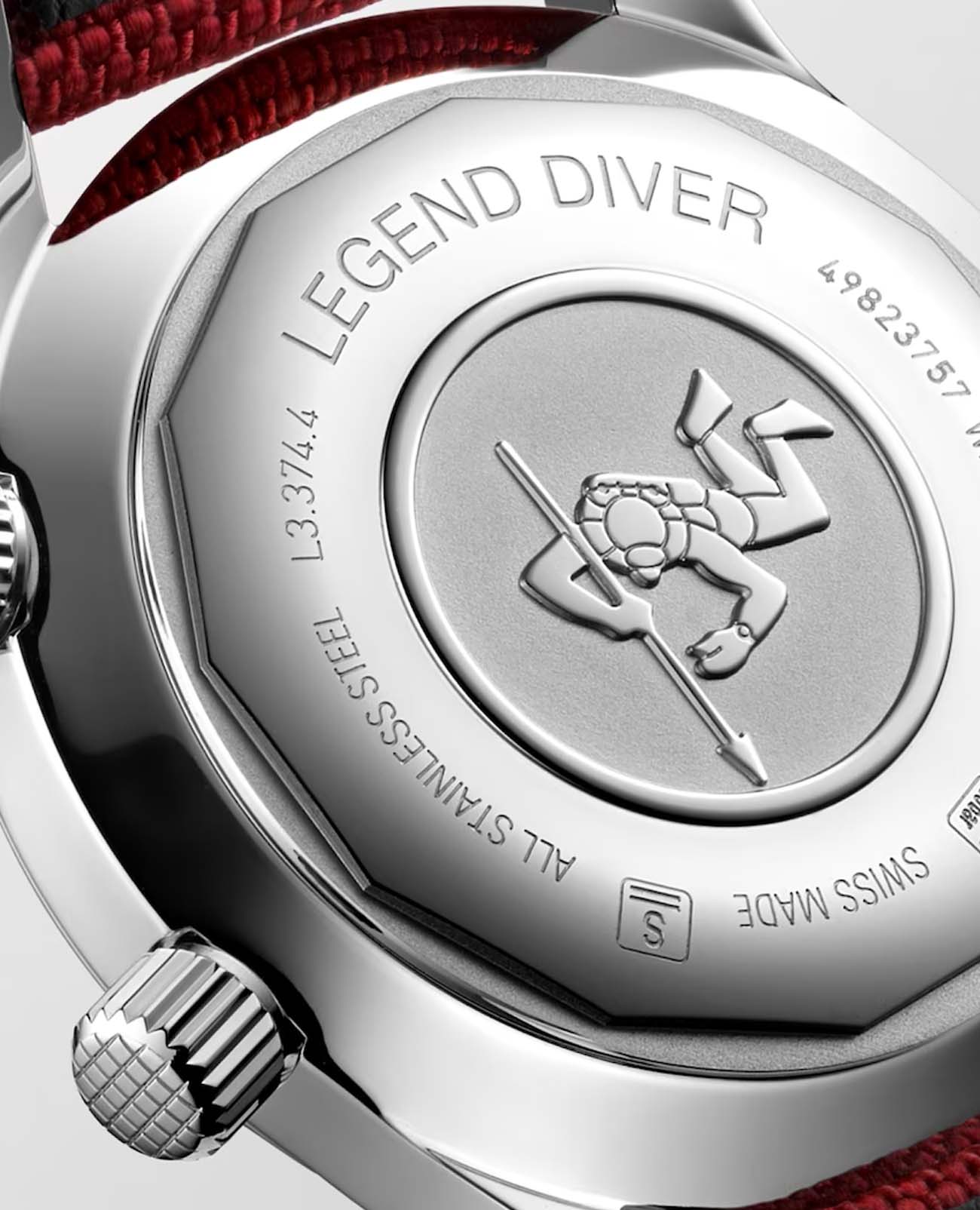 Longines Longines Legend Diver L3.374.4.40.2 механические женские часы часы крупный план красный циферблата