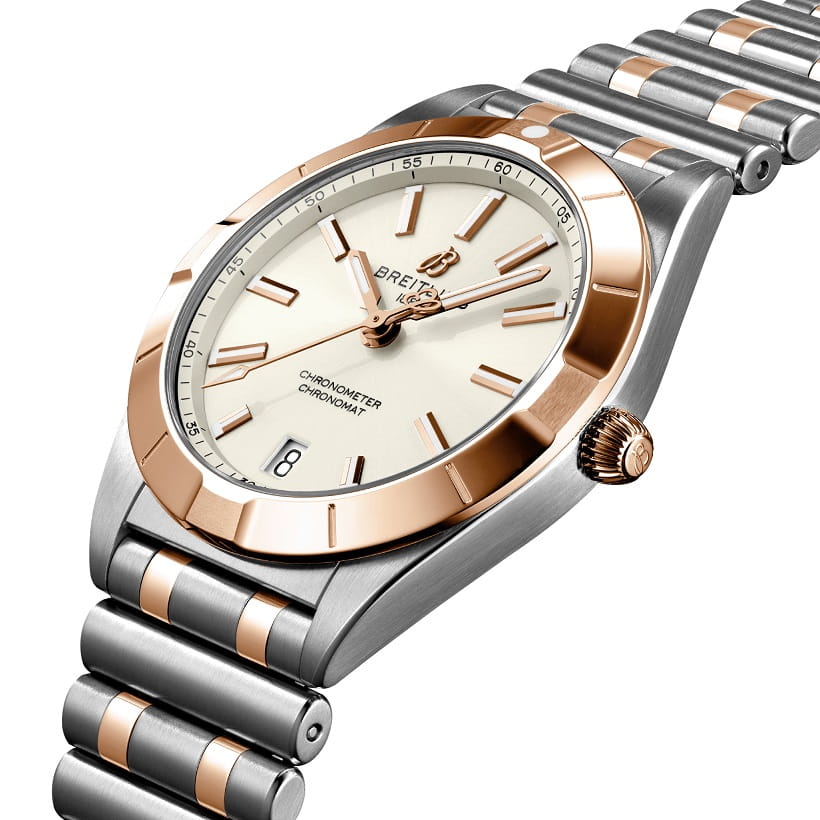 Breitling Breitling Chronomat 32 U77310101A1U1 , наручные женские часы фото под углом