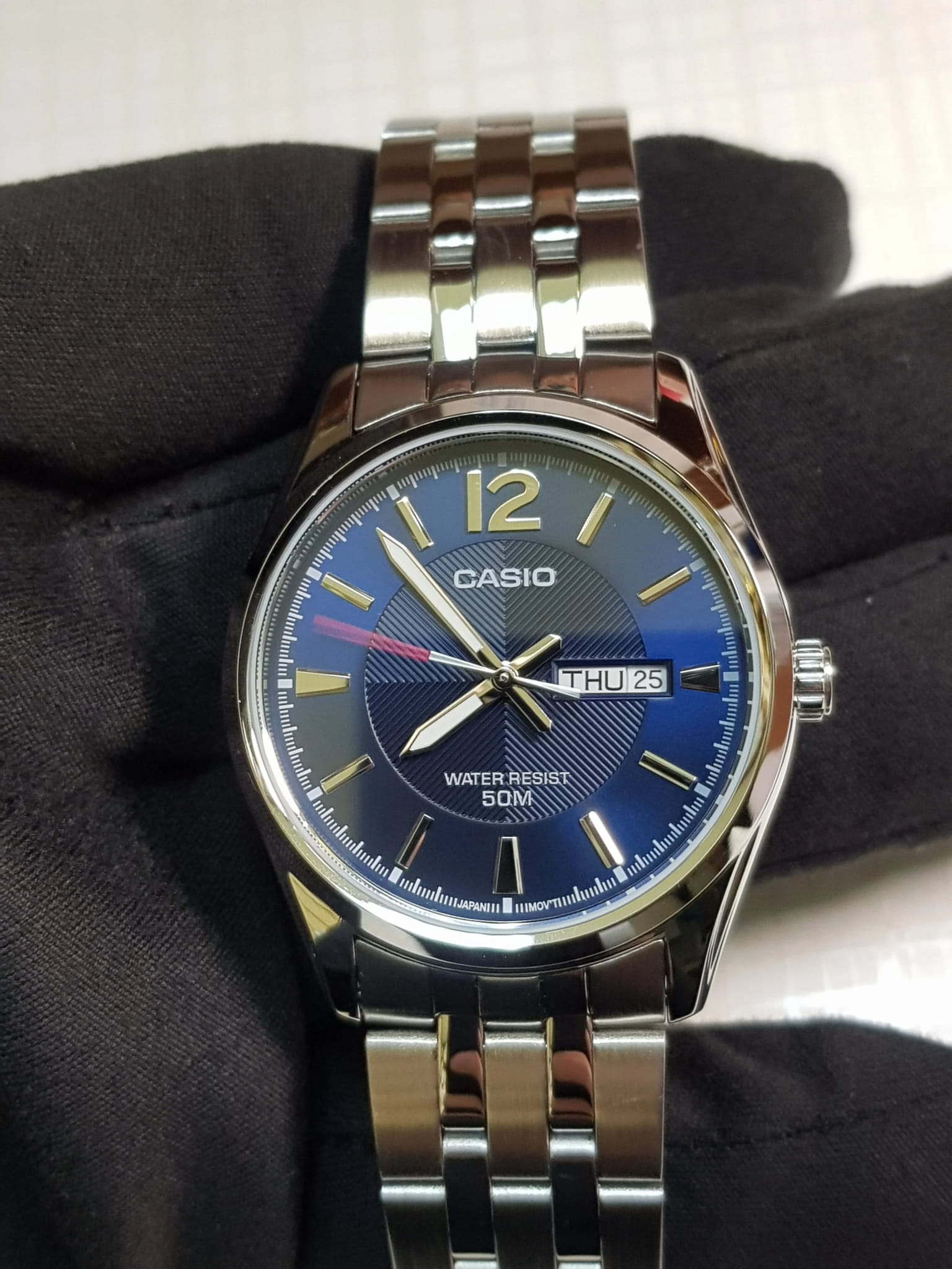 Casio Casio Collection MTP-1335D-2AVDF (MTP-1335D-2A)  — детали корпуса и нержавеющая сталь