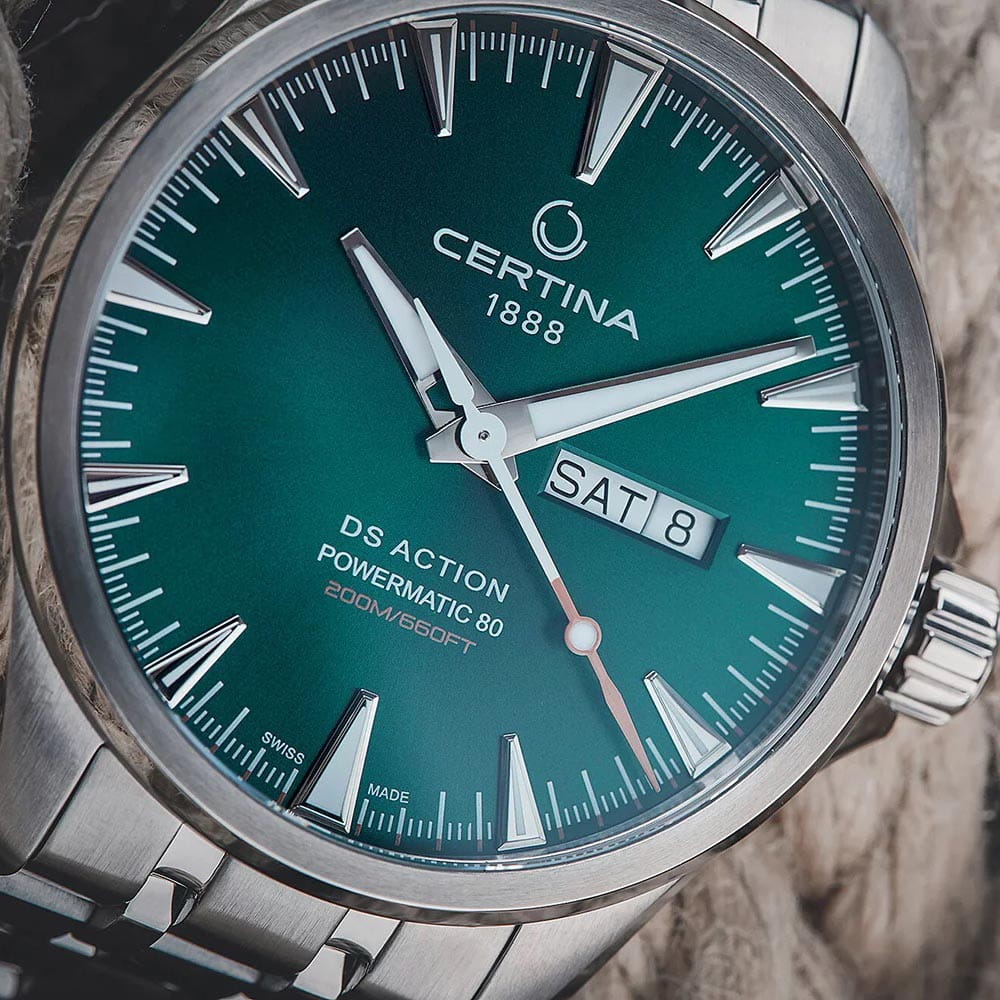 Certina Certina DS Action Day-Date C032.430.11.091.00 DS Action — детали корпуса и нержавеющая сталь