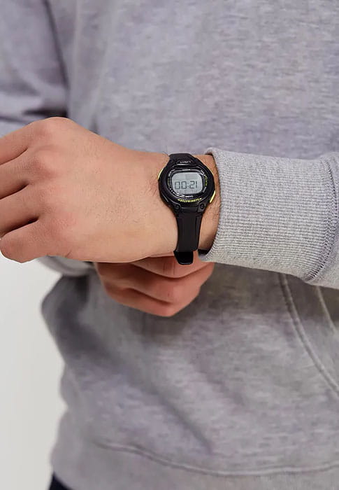 Оригинальные часы Casio Casio Collection Digital LW-203-1BVDF (LW-203-1B) кварцевые калибр механизма  общий вид