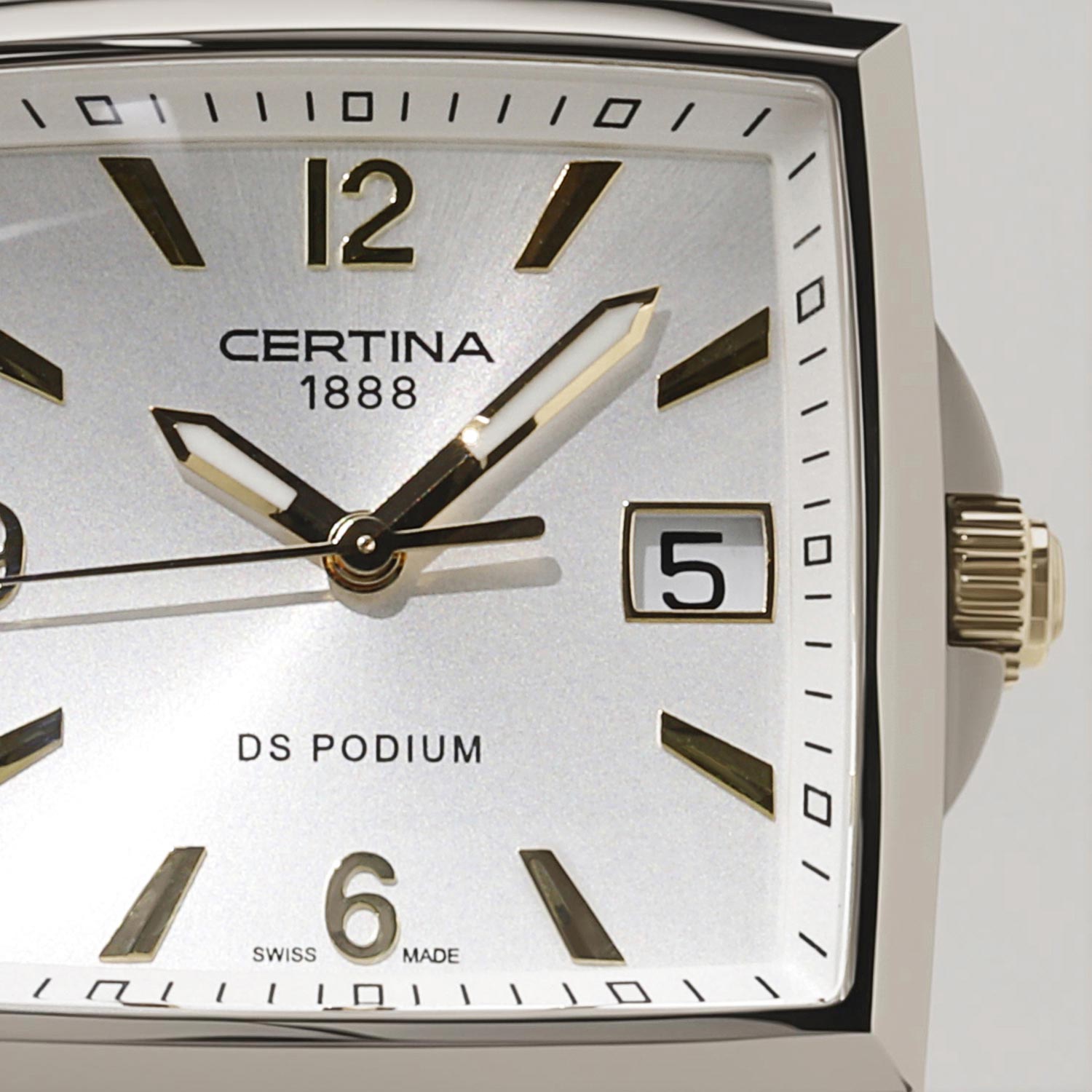 Certina Certina DS Podium C001.310.22.037.00 , наручные женские часы фото под углом
