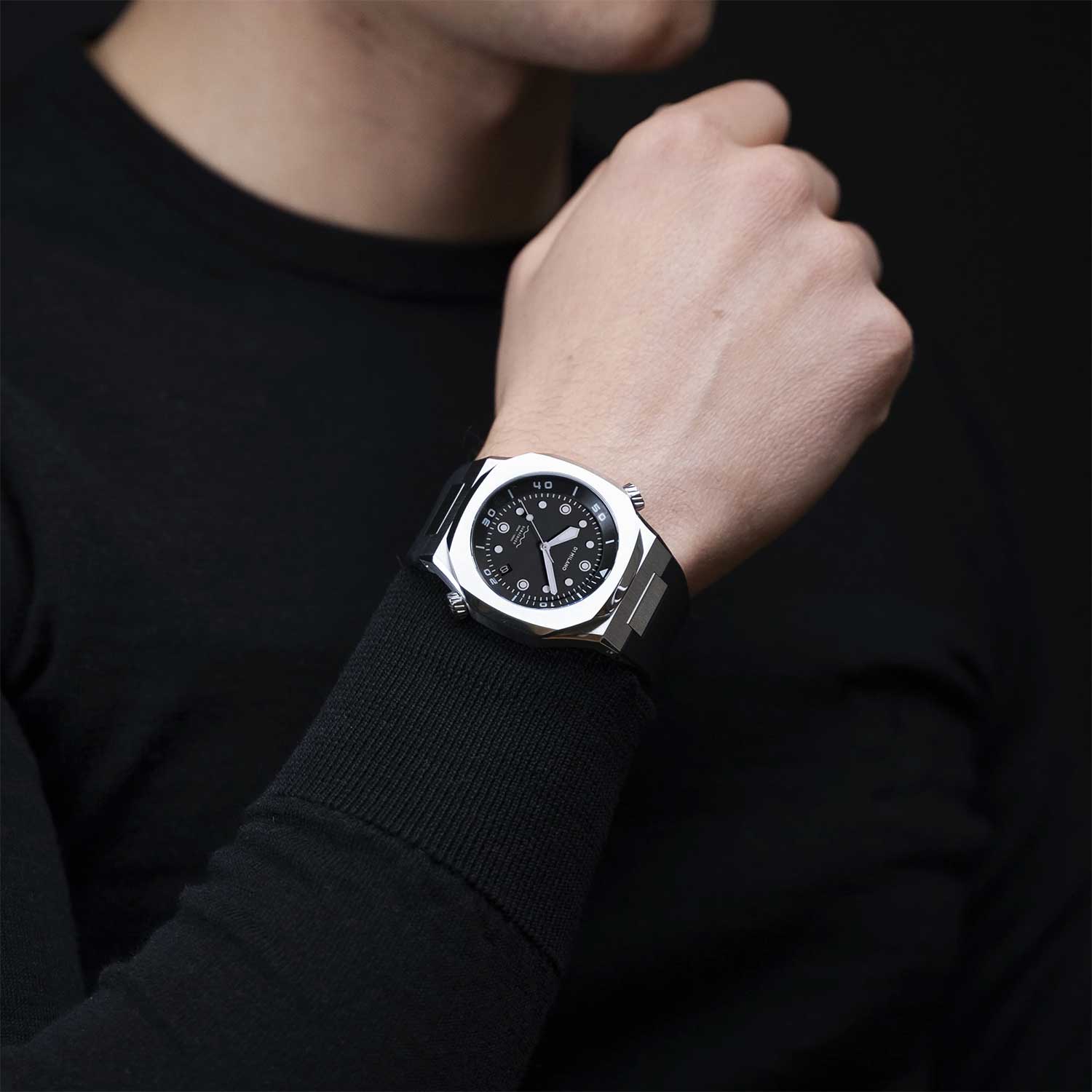 D1 Milano D1 Milano DVRJ01 мужские часы черный циферблат на запястье