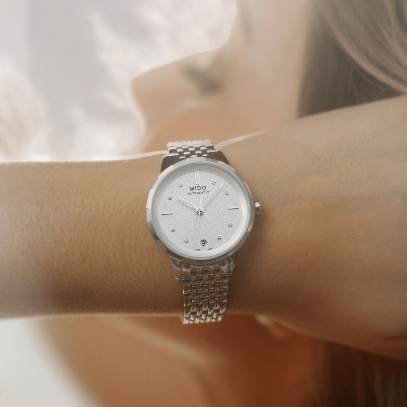 Mido Mido Rainflower M043.207.11.011.00 женские часы белый циферблат на запястье