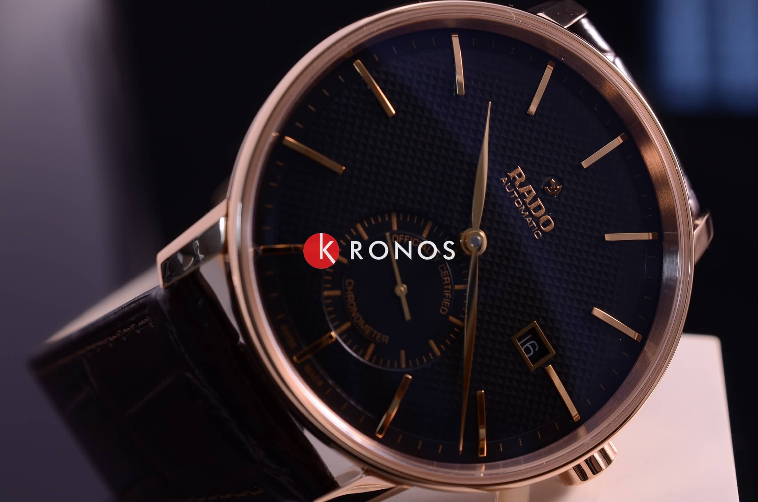 Rado Rado Coupole Classic Automatic COSC R22881165 механические мужские часы часы крупный план черный циферблата