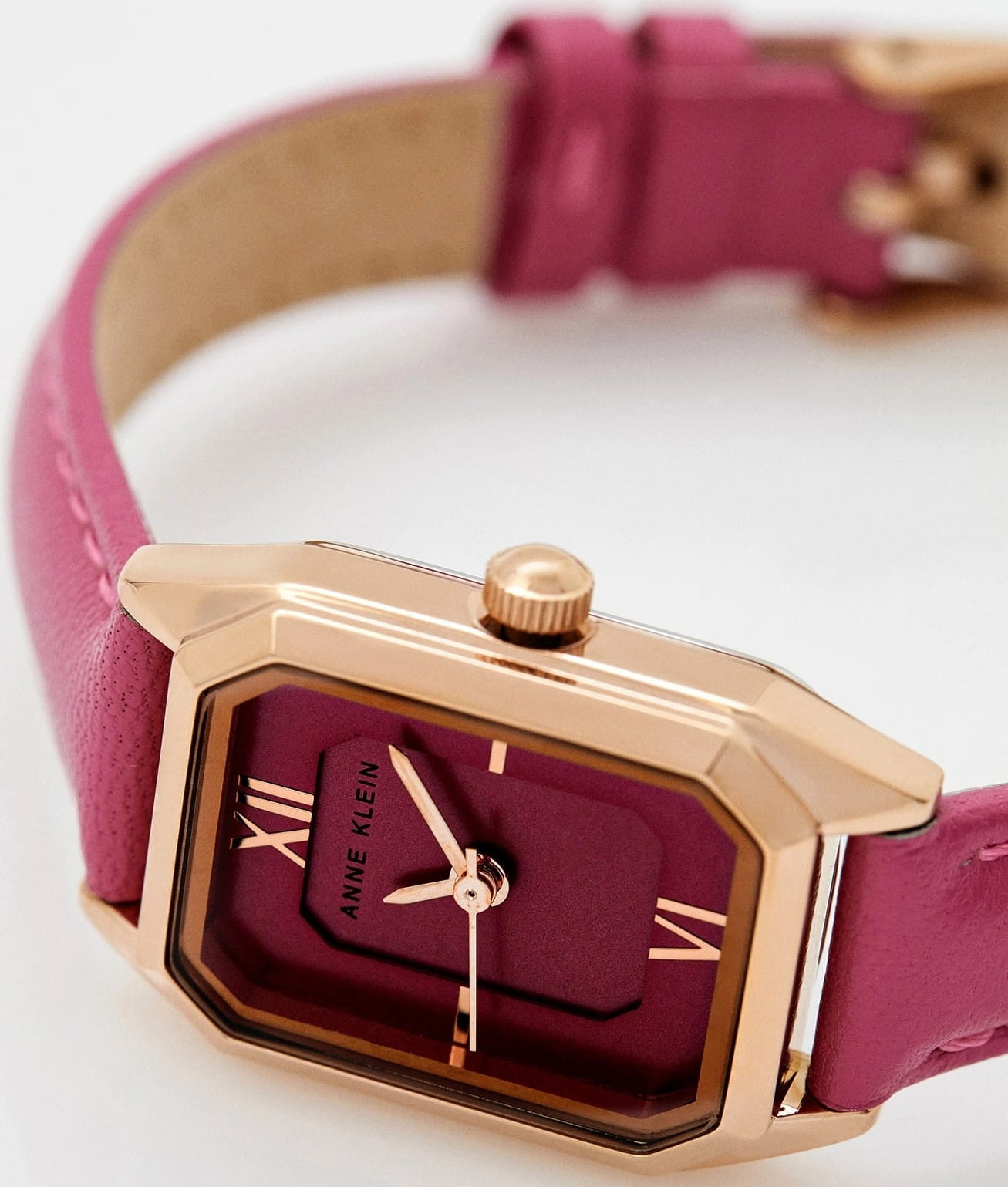 Anne Klein Anne Klein Leather 3968RGPK женские часы красный циферблат на запястье