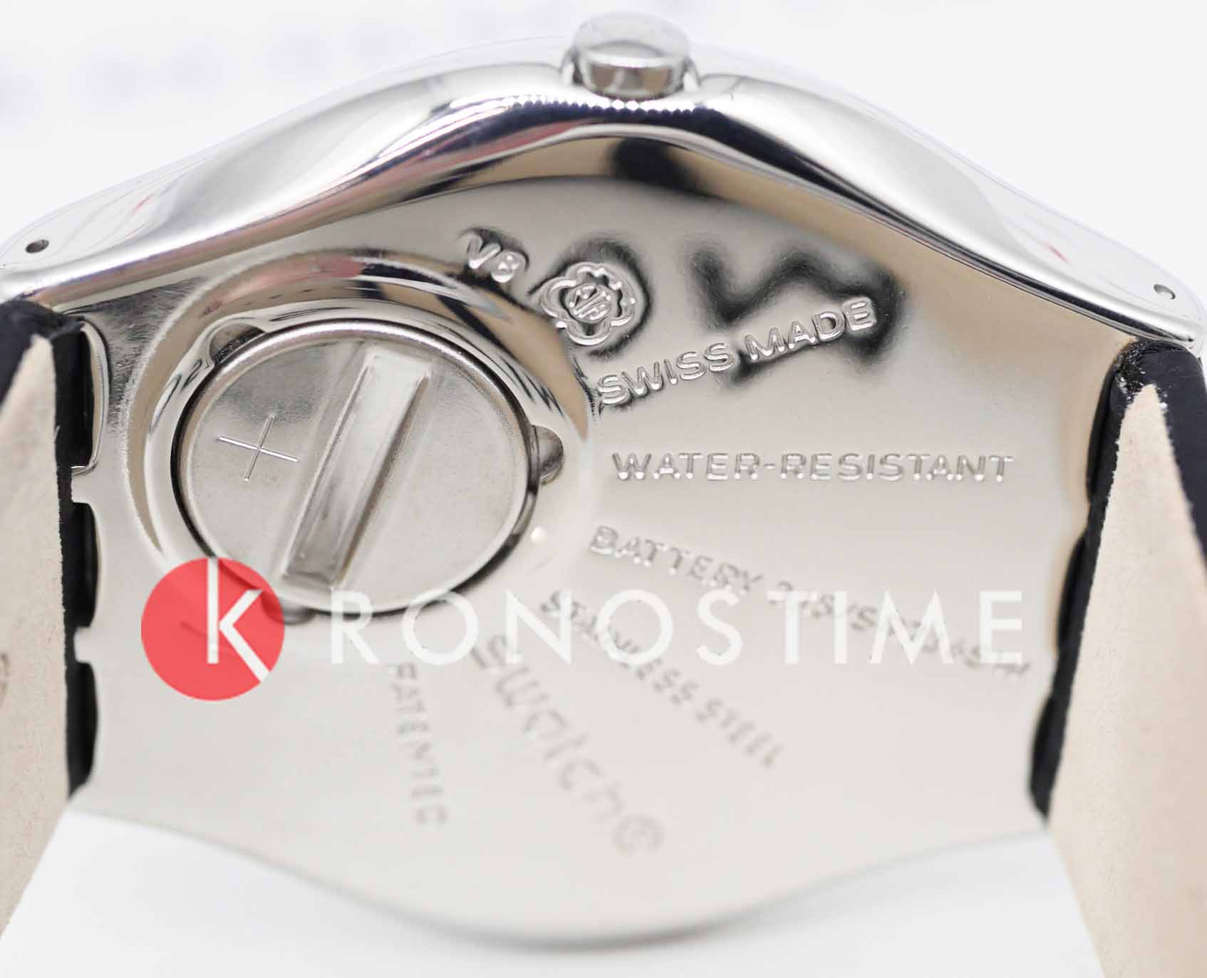 Swatch Swatch Skin Irony 42 SS07S125 кварцевые мужские часы часы крупный план синий циферблата