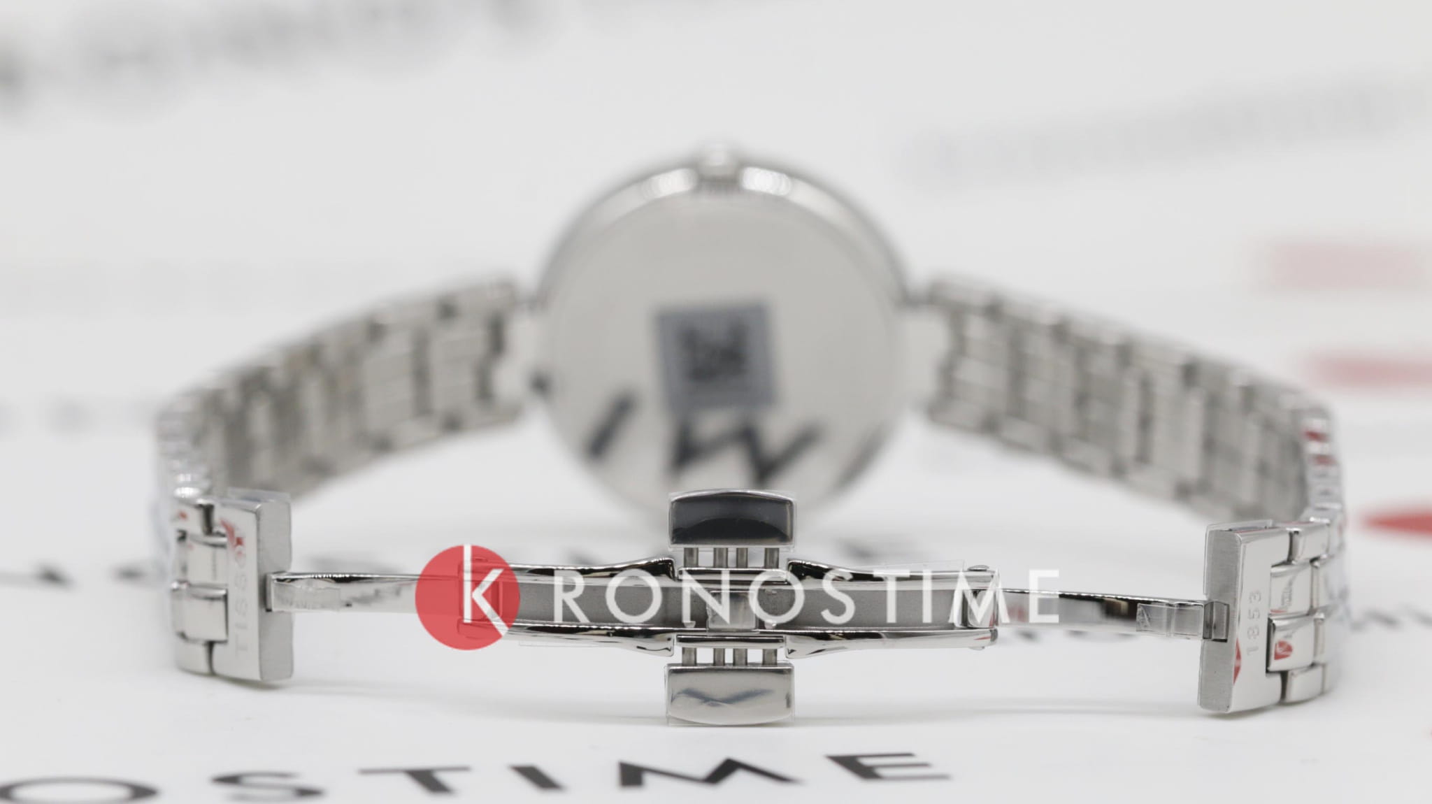 Tissot Tissot Flamingo T094.210.11.336.00 женские часы розовый циферблат на запястье