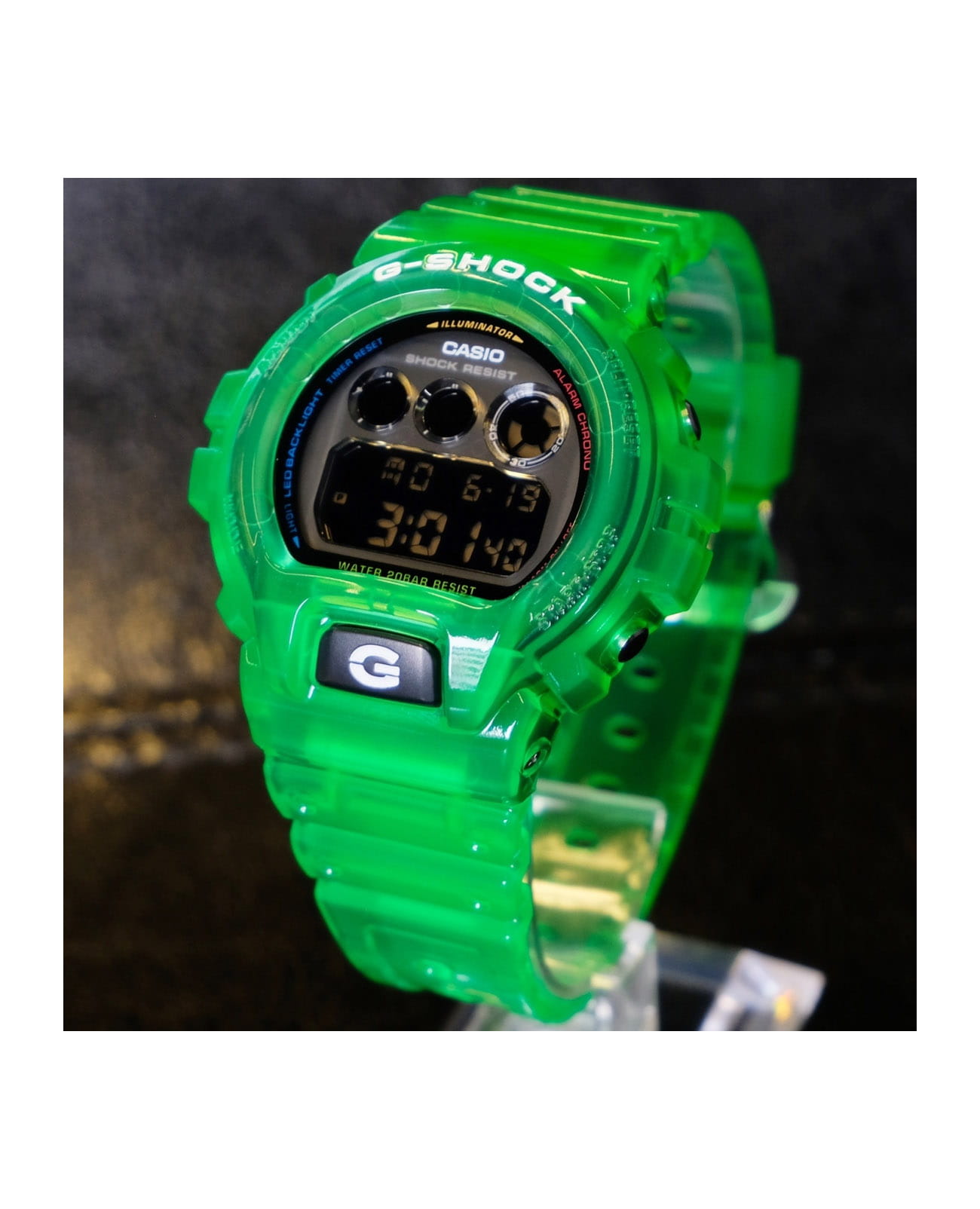 Casio Casio G-Shock DW-6900JT-3DR (DW-6900JT-3) электронные мужские часы часы крупный план черный циферблата