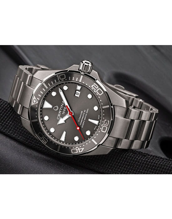Certina Certina DS Action Diver Powermatic 80 C032.407.44.081.00 DS Action — детали корпуса и титановый