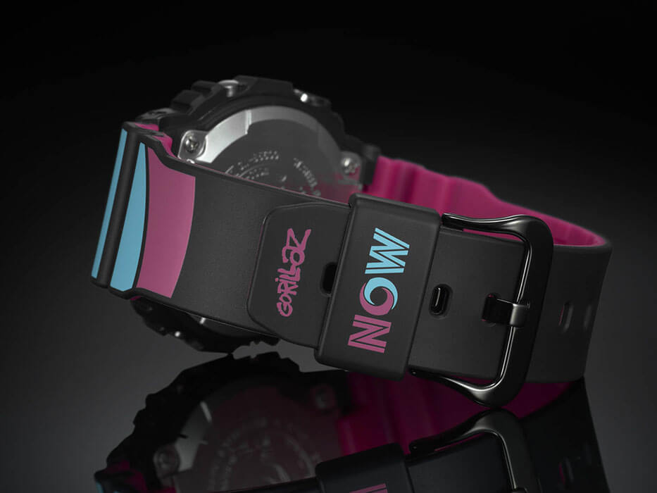 Оригинальные часы Casio Casio G-Shock x Gorillaz GW-B5600GZ-1 в фирменной упаковке от производителя