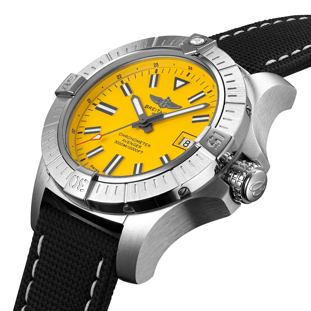 Breitling Breitling Avenger Automatic 45 Seawolf A17319101I1X1 , наручные мужские часы фото под углом