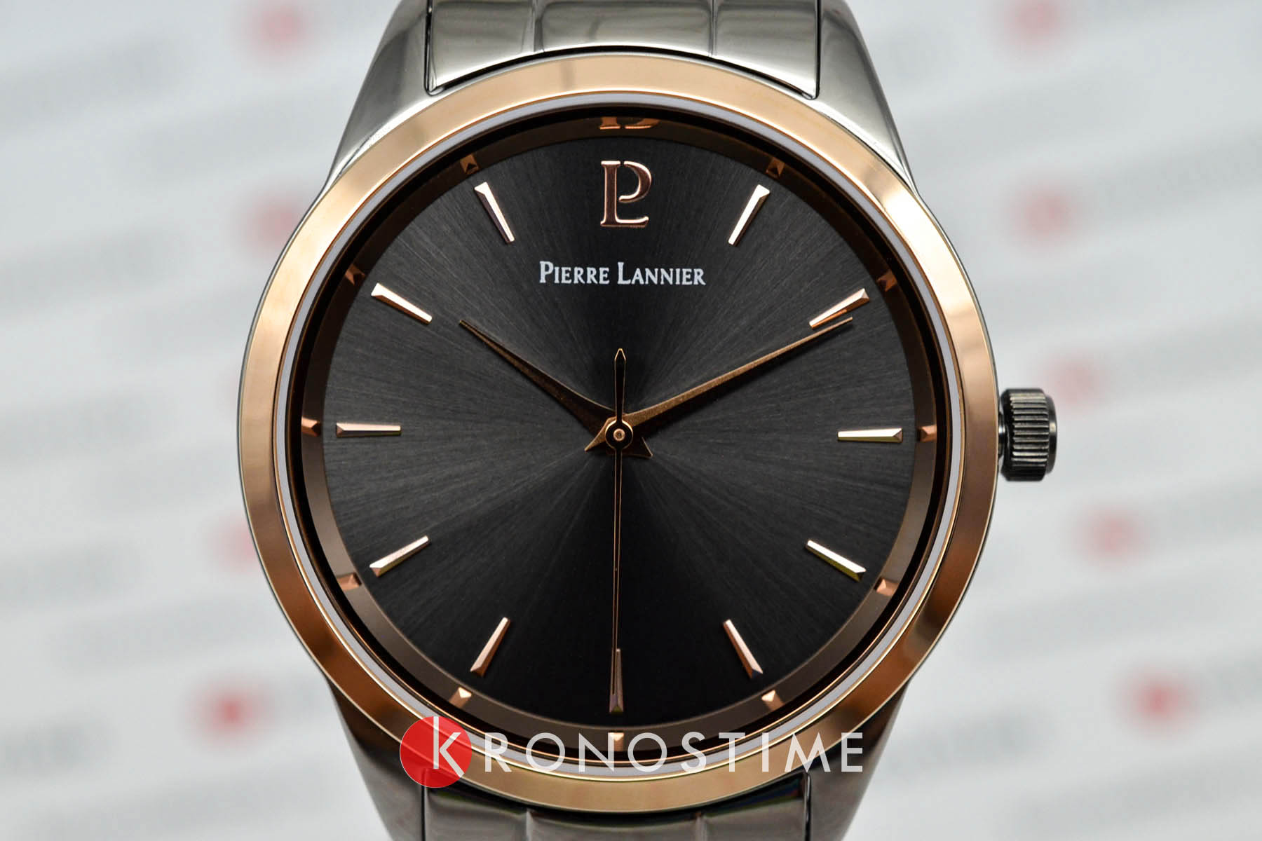 Pierre Lannier Pierre Lannier Roxane 068J739  — детали корпуса и нержавеющая сталь с ip-покрытием