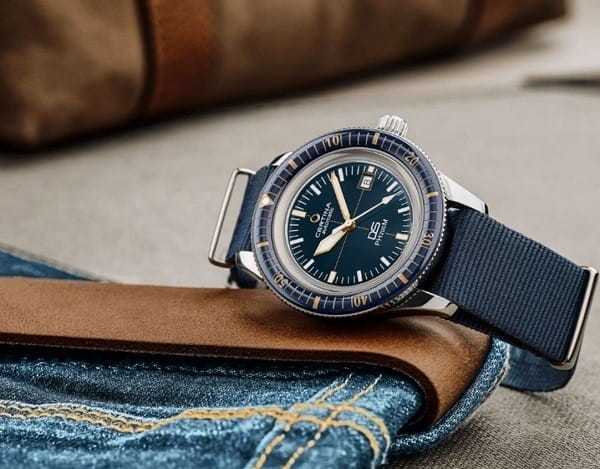 Certina Certina DS PH200M C036.407.18.040.00 механические мужские часы часы крупный план синий циферблата