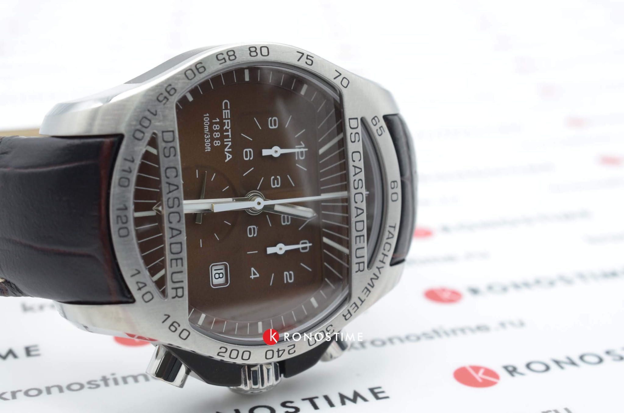 Certina Certina DS Cascadeur C003.617.26.290.00 , наручные мужские часы фото под углом