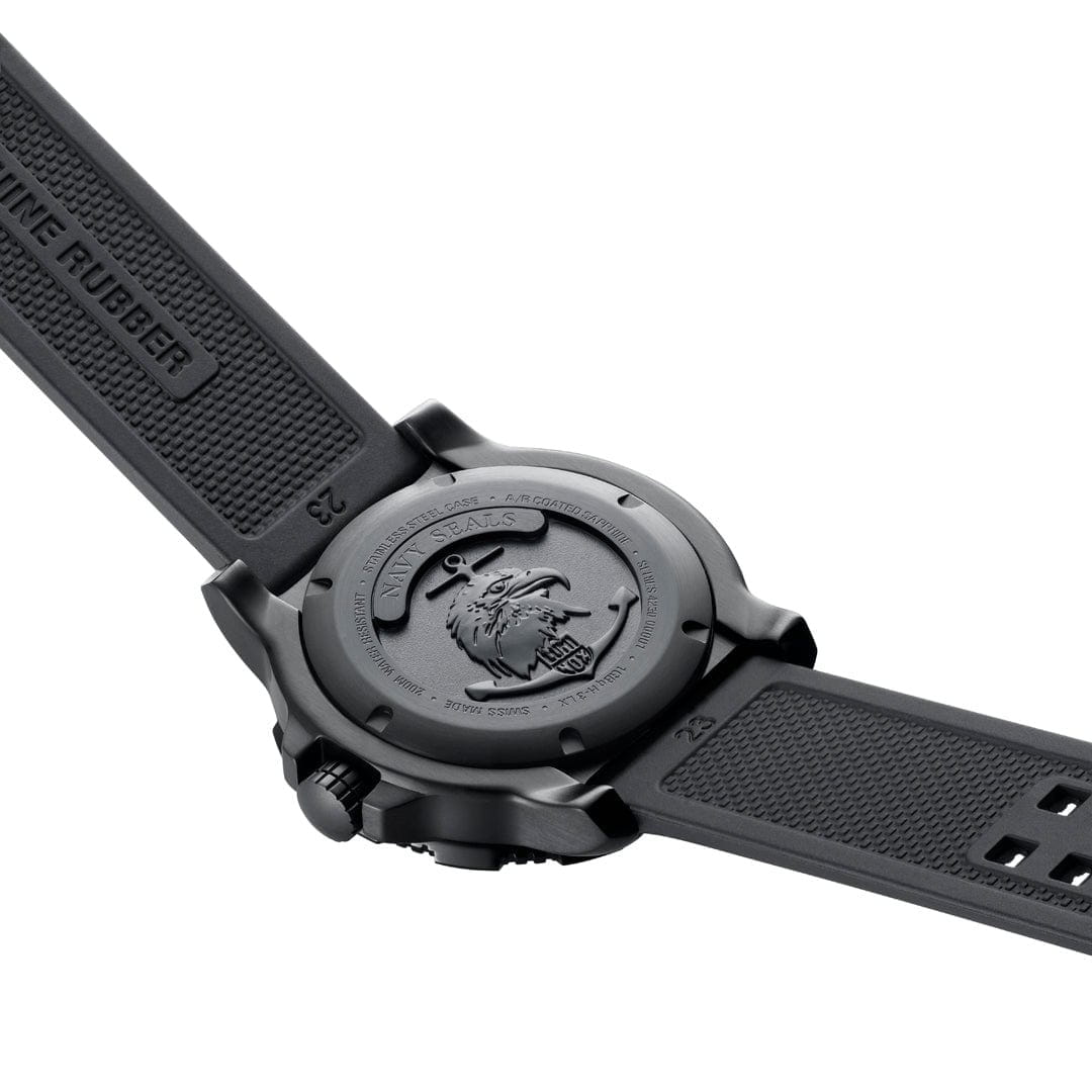 Luminox Luminox Navy SEAL XS.4231.SET, navy seal швейцария мужские часы на браслете каучук боковой вид