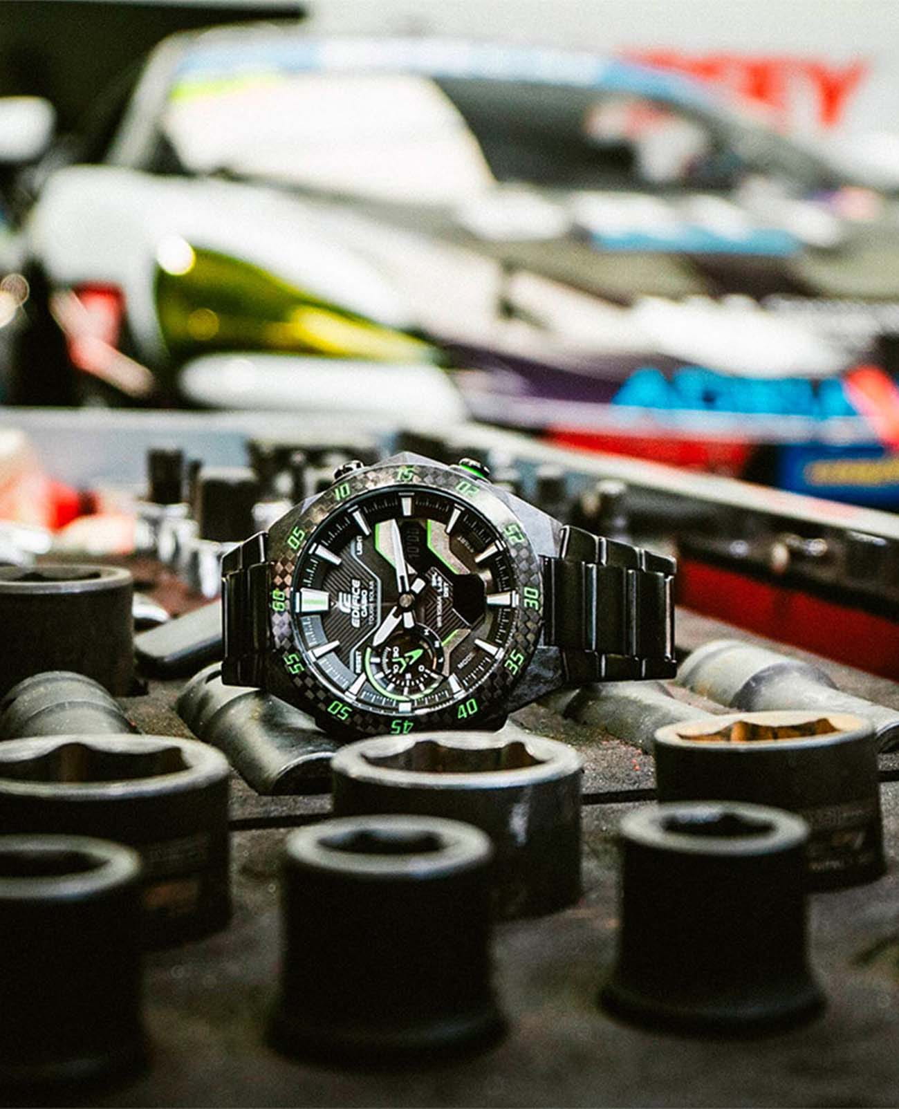Casio Casio Edifice ECB-2200RC-1A3 мужские часы черный циферблат на запястье
