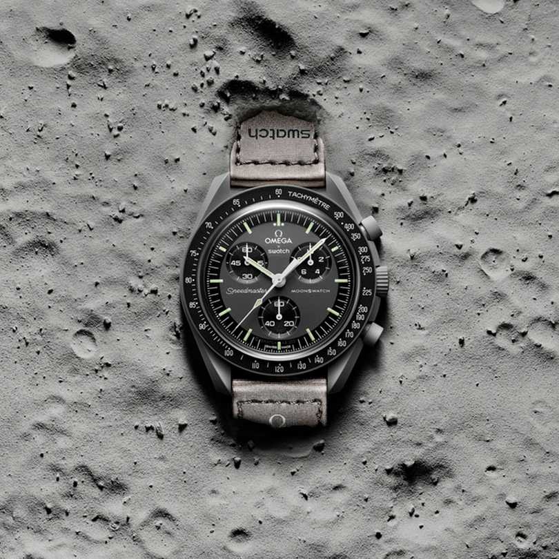 Оригинальные часы Swatch Swatch x Omega Bioceramic Moonswatch Mission to Mercury SO33A100 кварцевые калибр механизма  общий вид