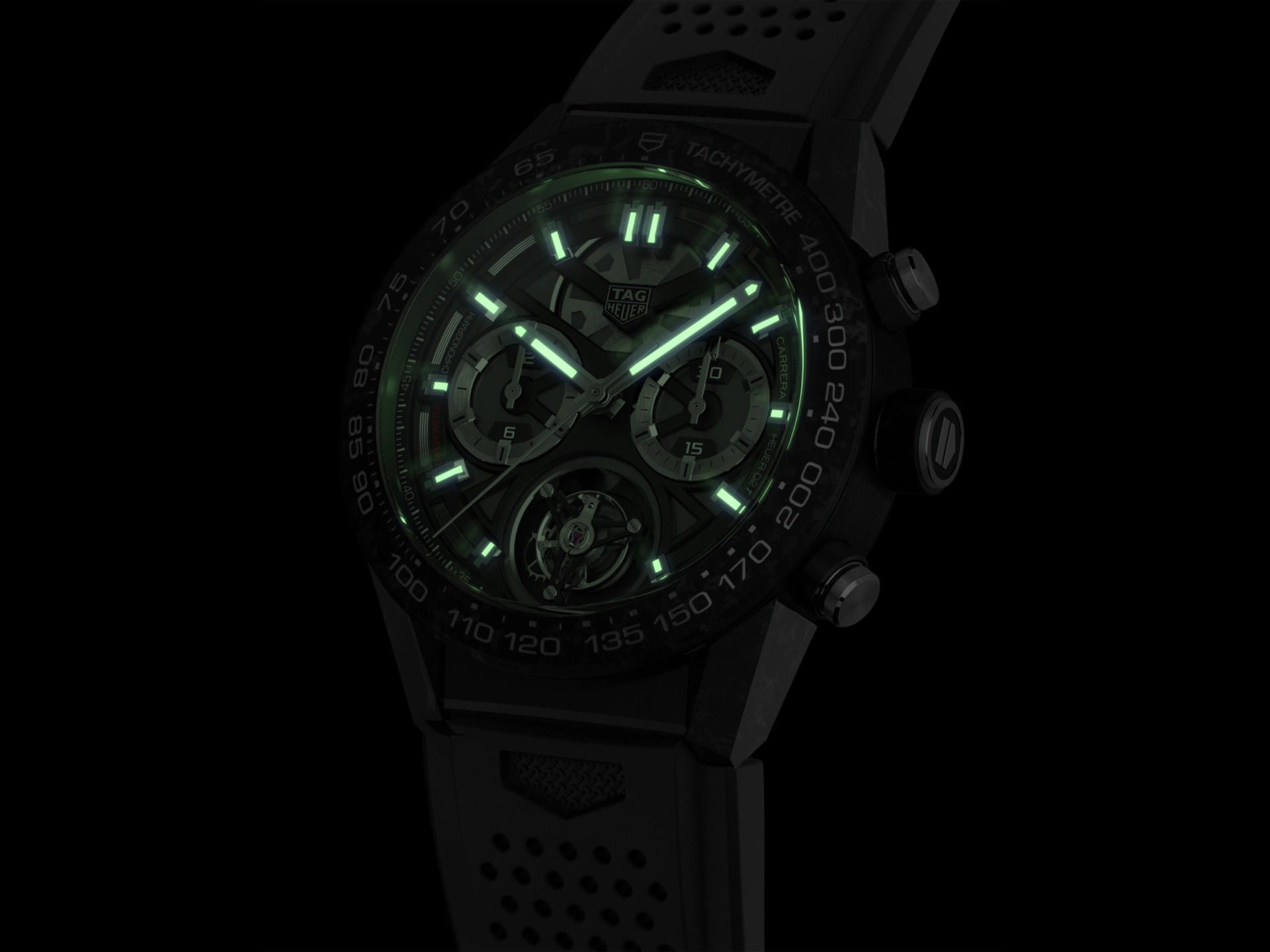 TAG Heuer TAG Heuer Carrera CAR5A8W.FT6071 механические мужские часы часы крупный план черный циферблата