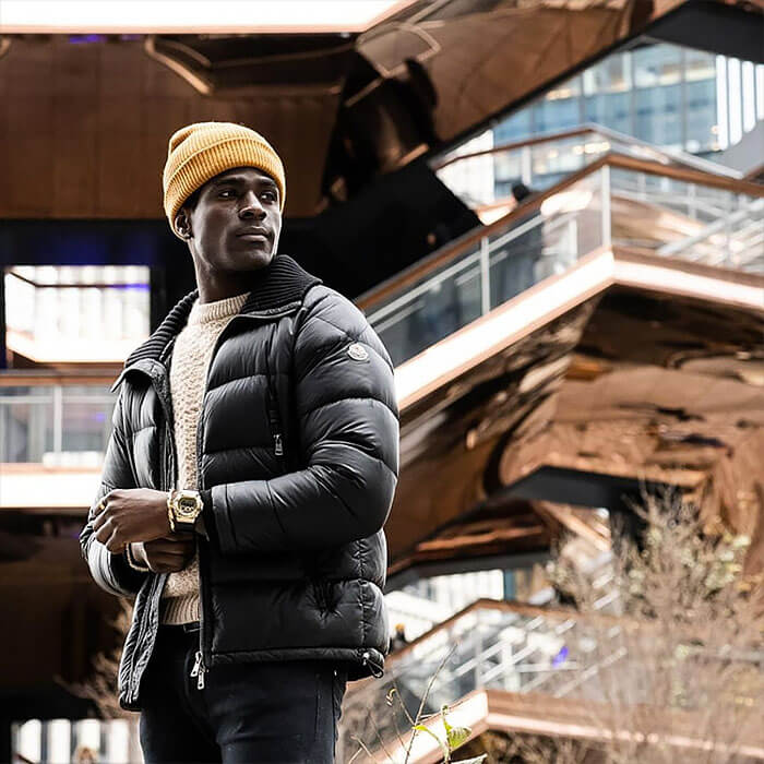 Casio Casio G-Shock GM-6900G-9 GM, наручные мужские часы фото под углом