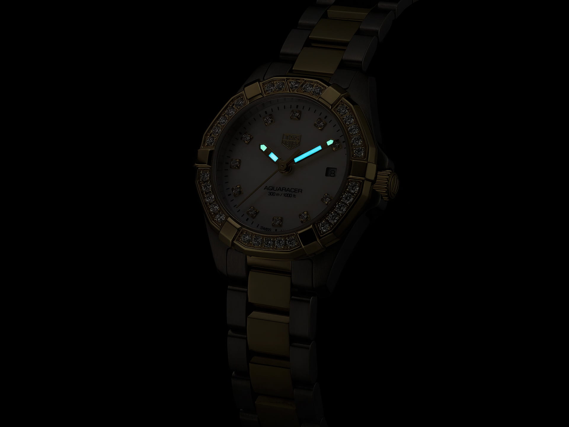 TAG Heuer TAG Heuer Aquaracer WBD1423.BB0321 , наручные женские часы фото под углом