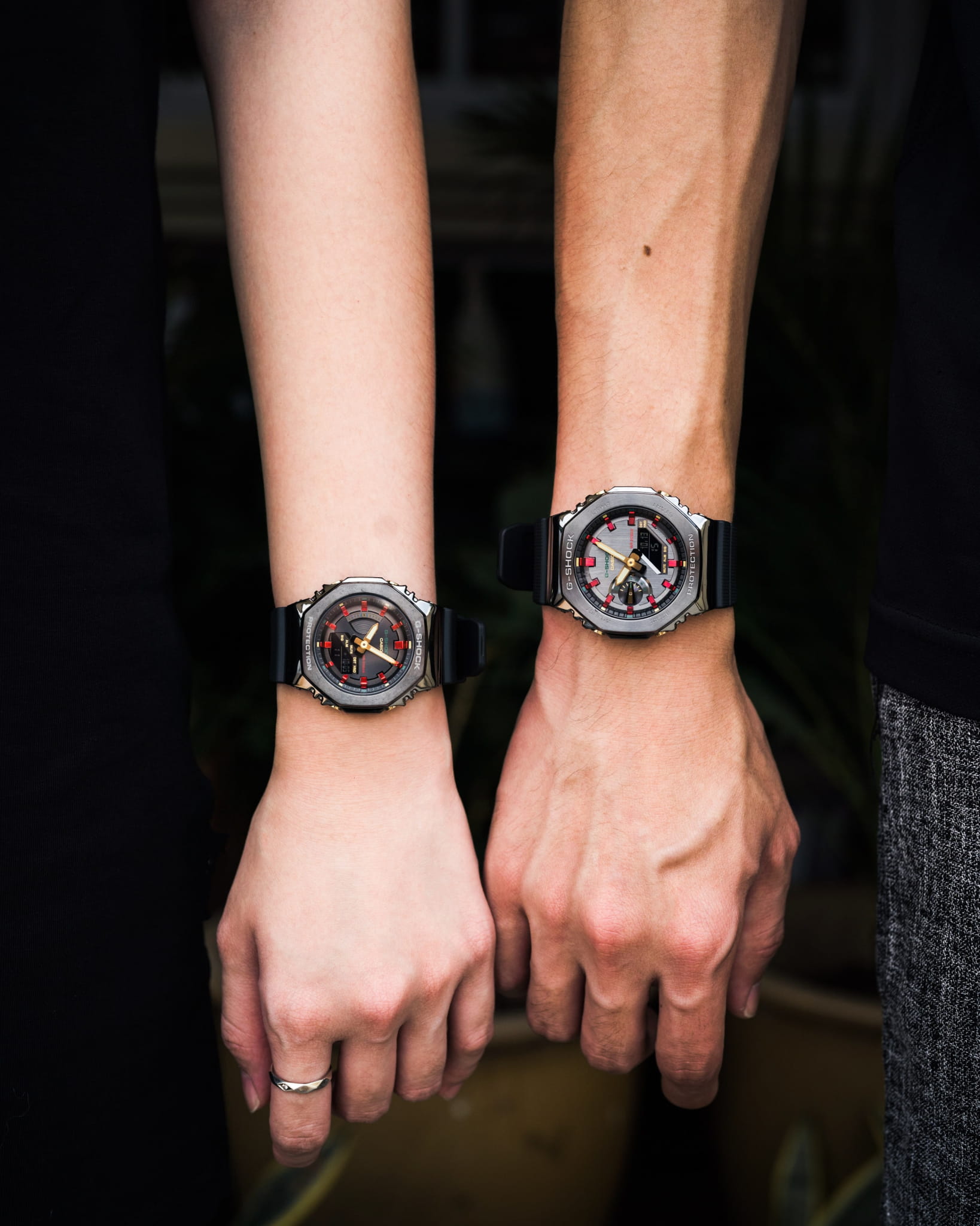 Casio Casio G-Shock GM-S2100CH-1A, g-shock япония женские часы на браслете пластик боковой вид