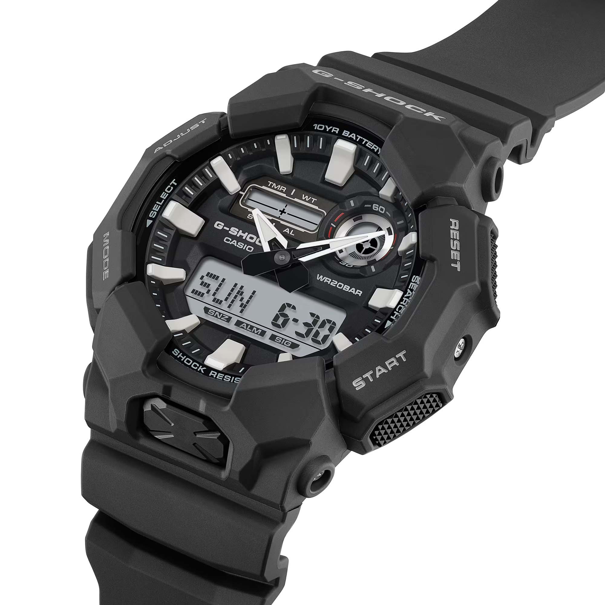 Casio Casio GA-010-1A , наручные мужские часы фото под углом