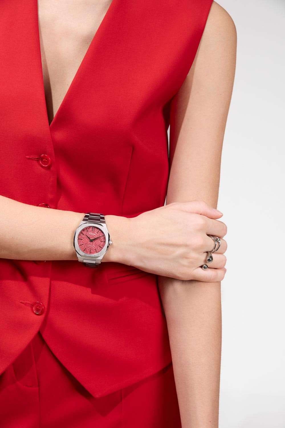 D1 Milano D1 Milano Ultra Thin UTBJ33 женские часы красный циферблат на запястье