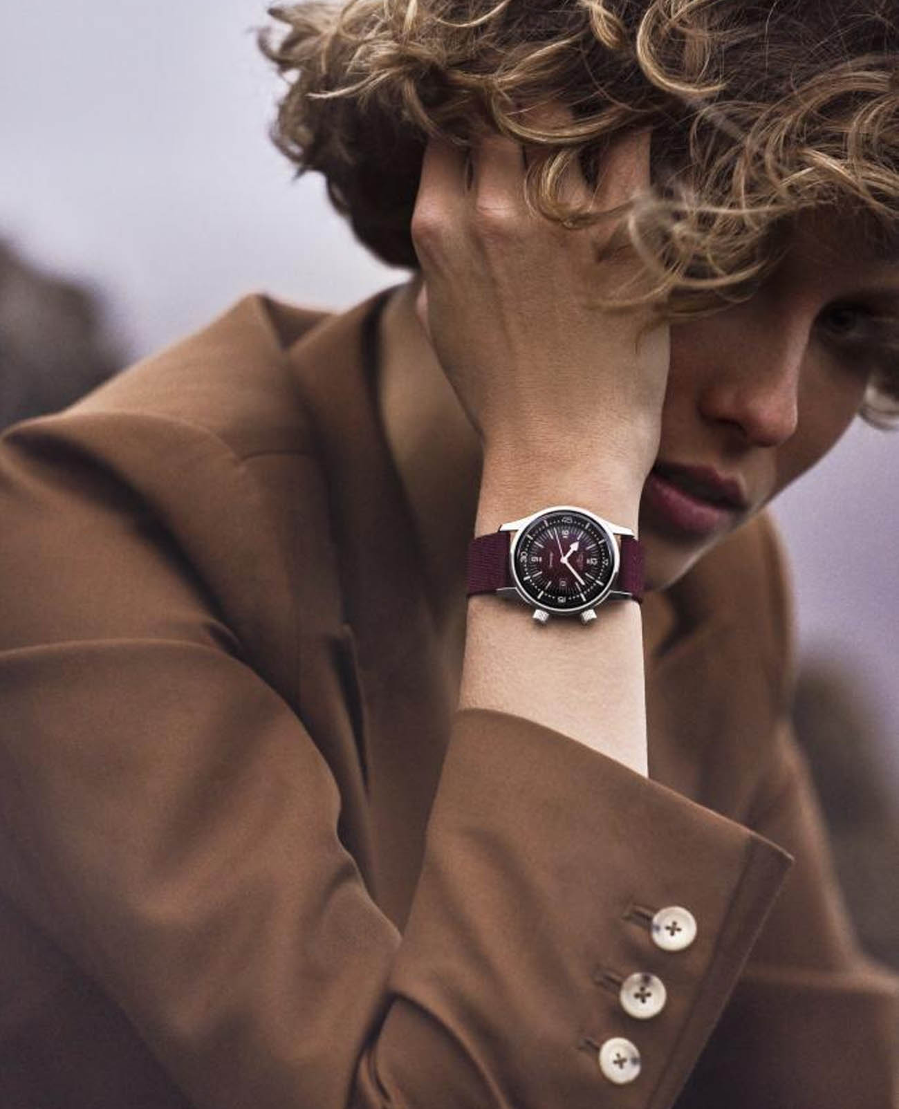 Longines Longines Legend Diver L3.374.4.40.2 женские часы красный циферблат на запястье